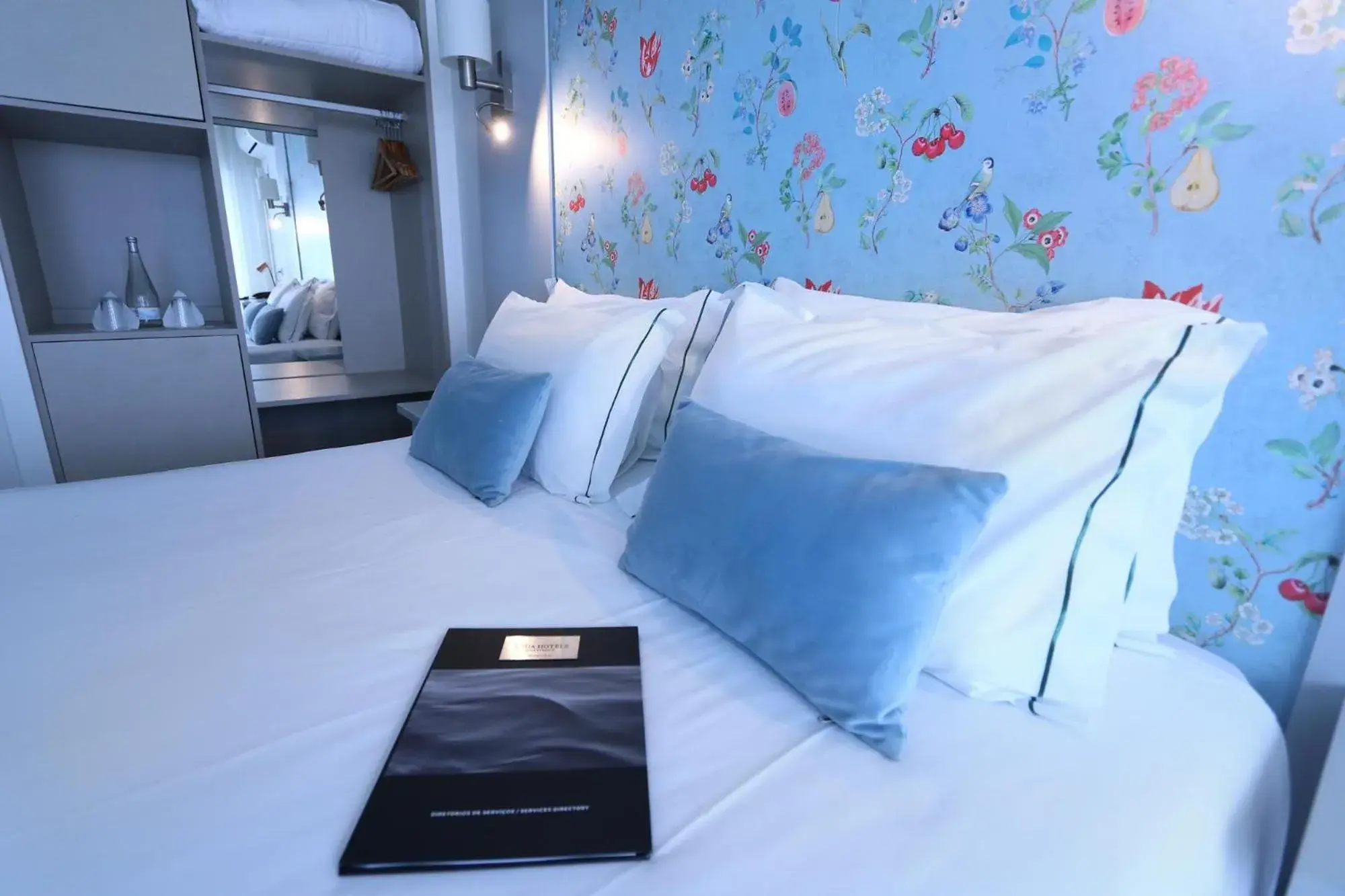 Photo of the whole room, Bed in Agua Hotels Alvor Jardim Photo of the whole room, Bed in Agua Hotels Alvor Jardim