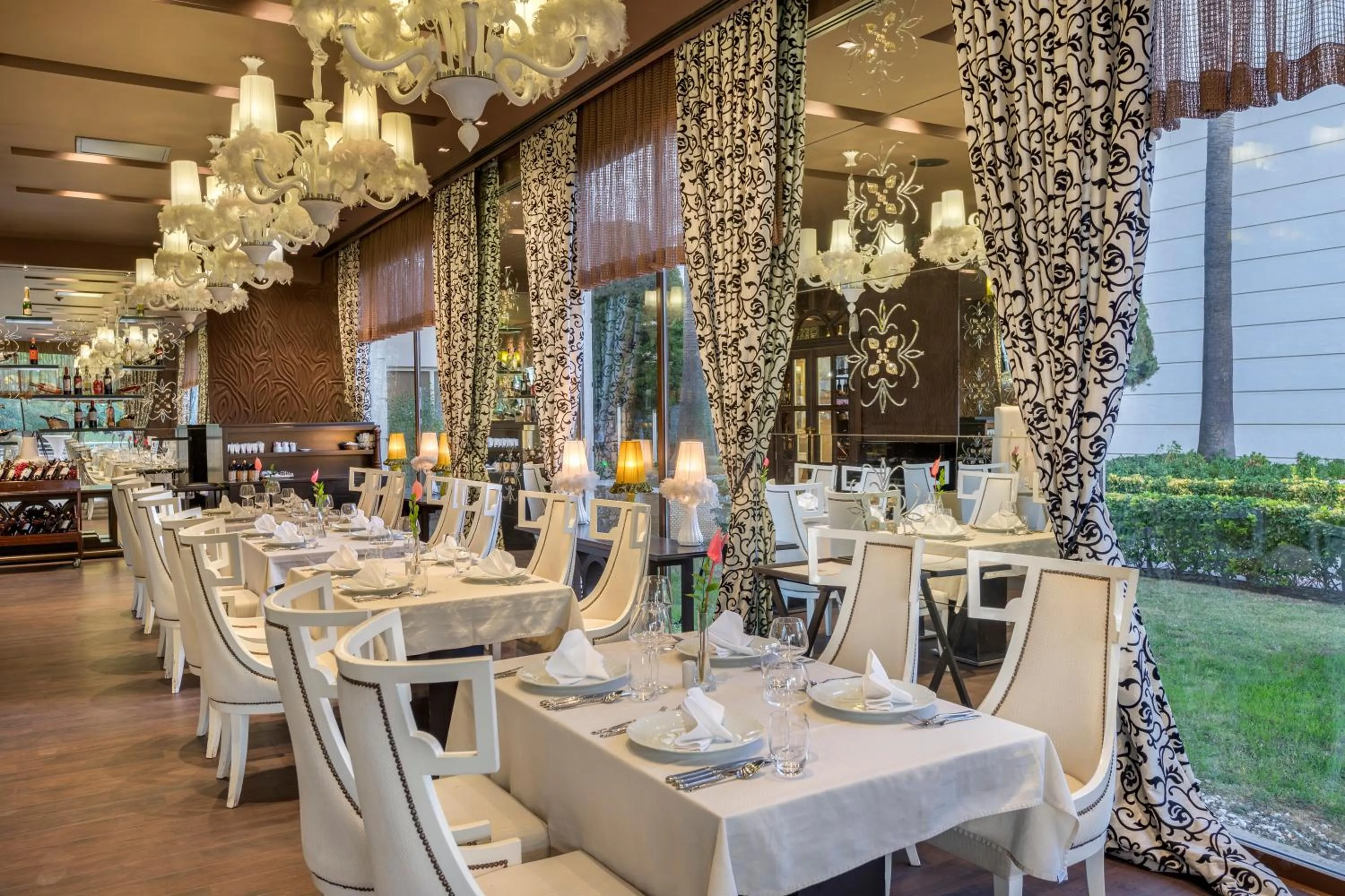 Restaurant/places to eat in Dobedan Exclusive Hotel & Spa ''Ex Brand Alva Donna Exclusive Hotel & Spa''