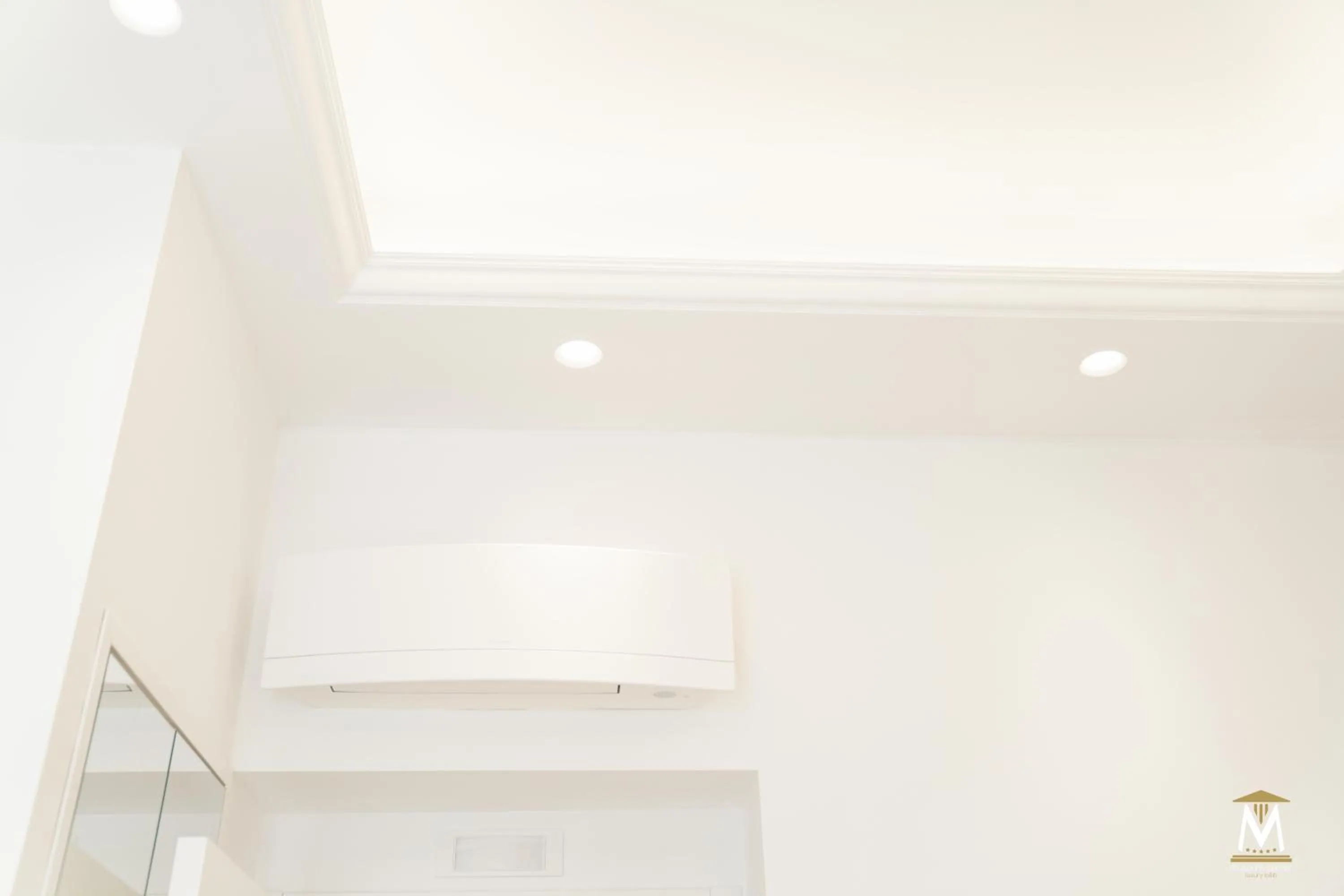 Breakfast in Museum Center Luxury