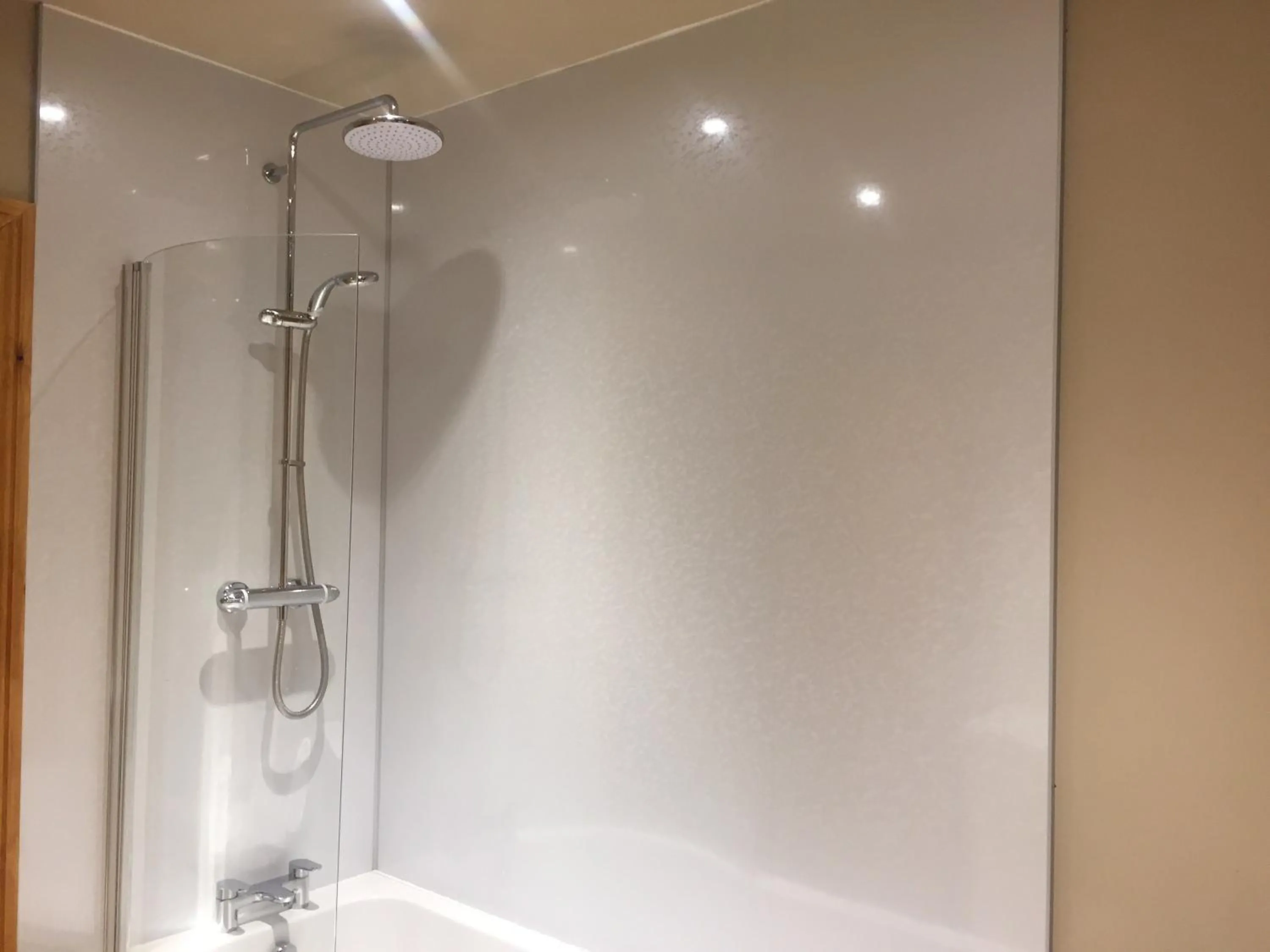 Bathroom in Ewes Water Log Cabins