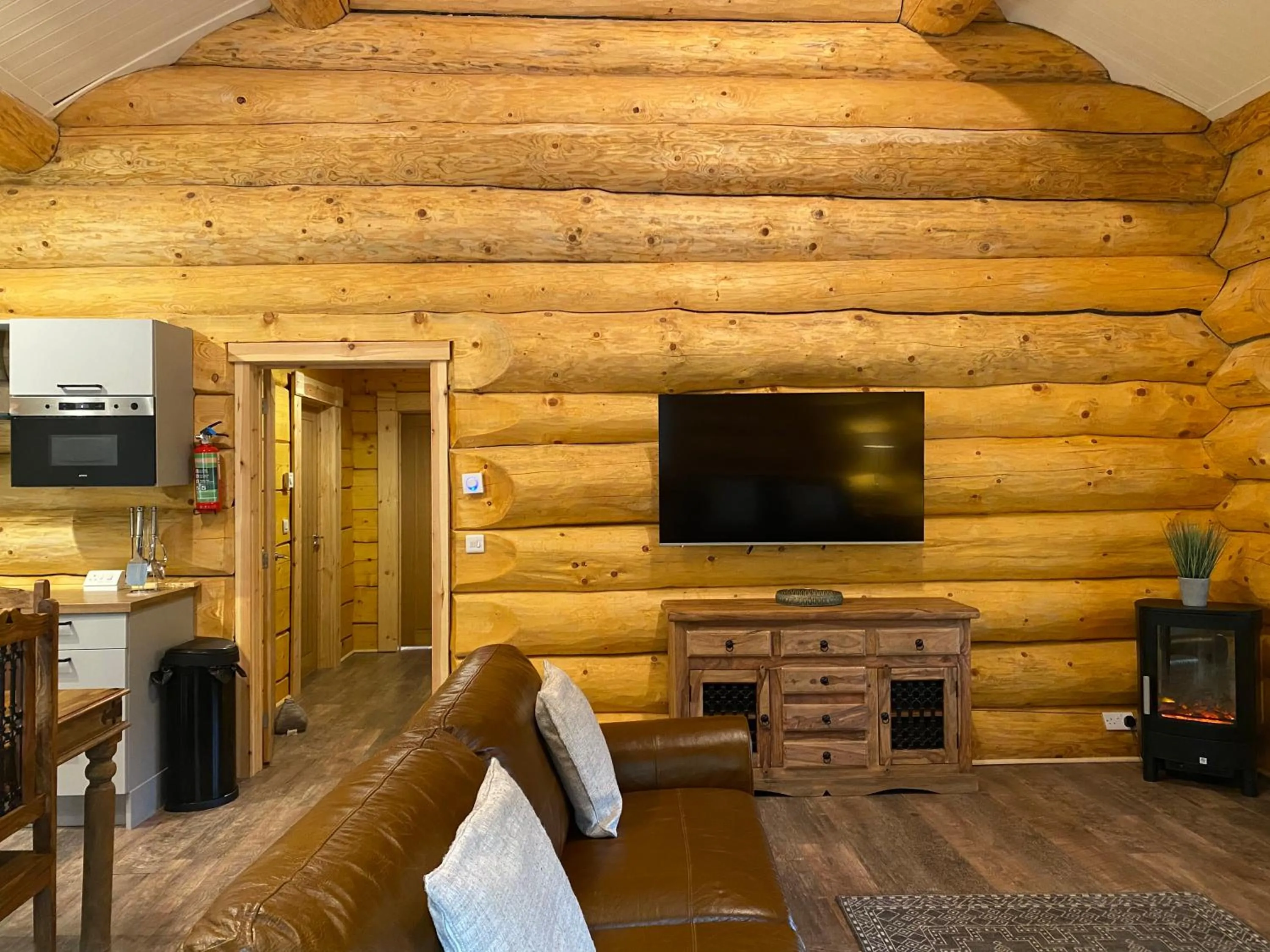 TV and multimedia in Ewes Water Log Cabins