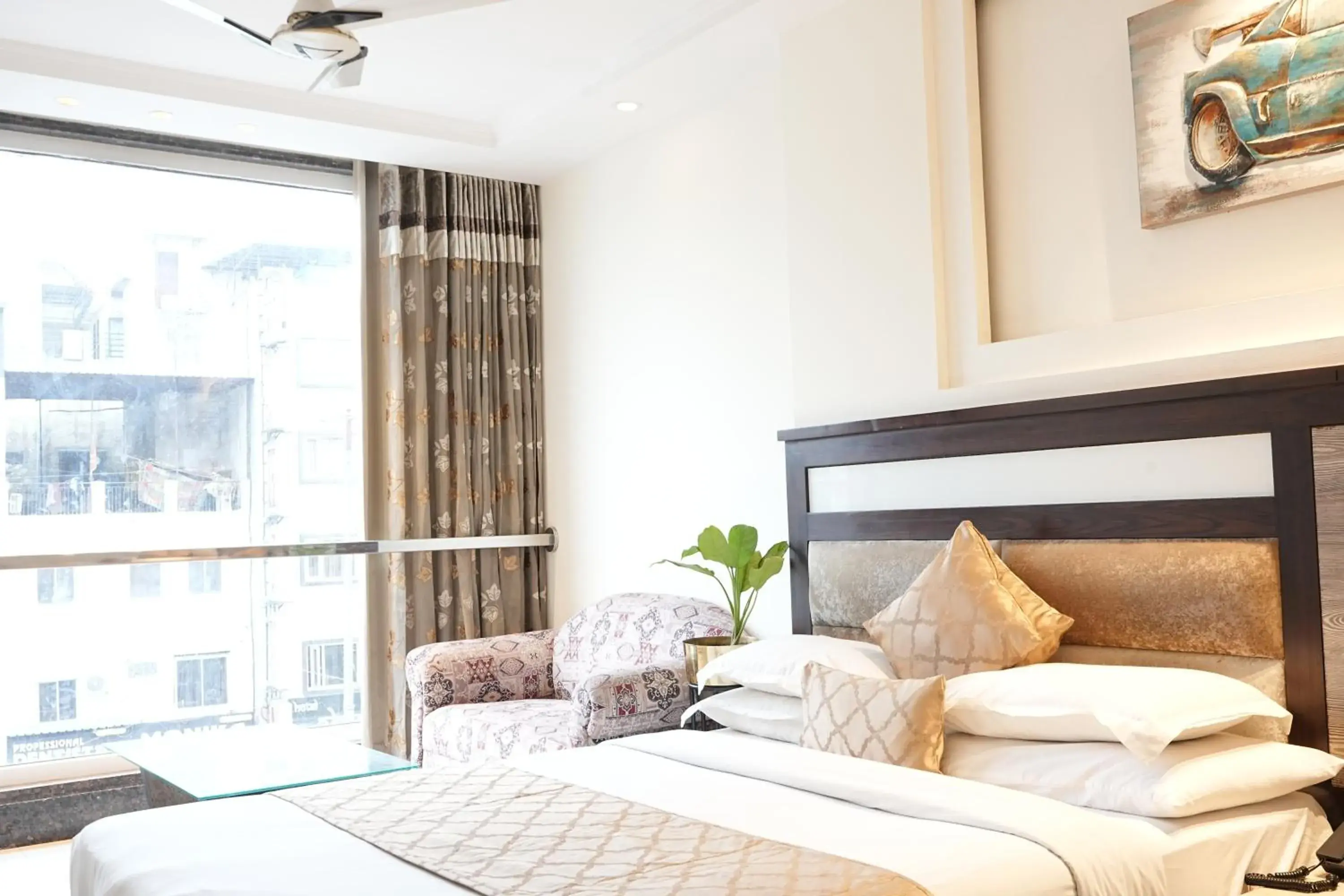 Bedroom, Bed in The Singh Empire,New Delhi Bedroom, Bed in The Singh Empire,New Delhi