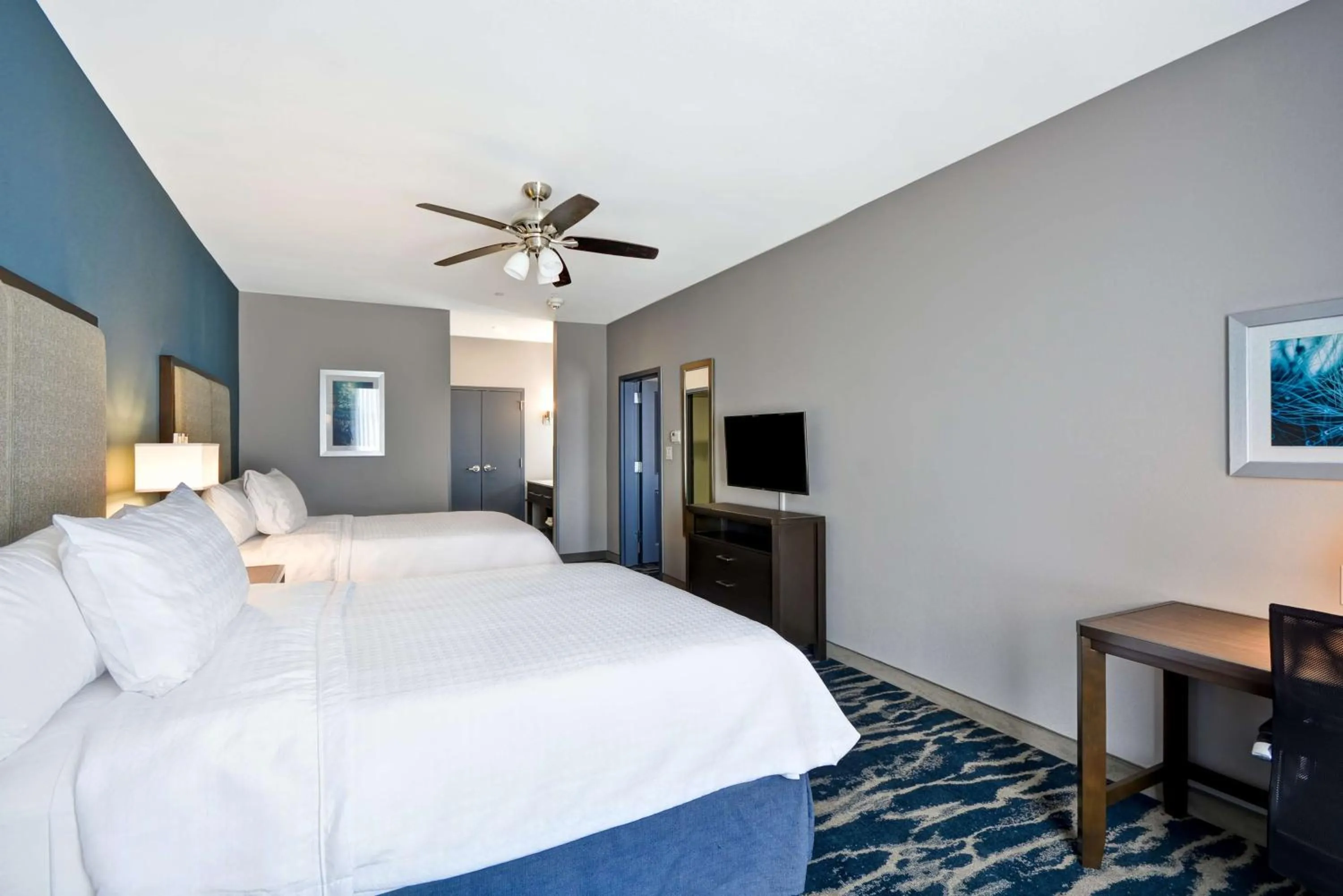 Bedroom, Bed in Homewood Suites by Hilton Conroe