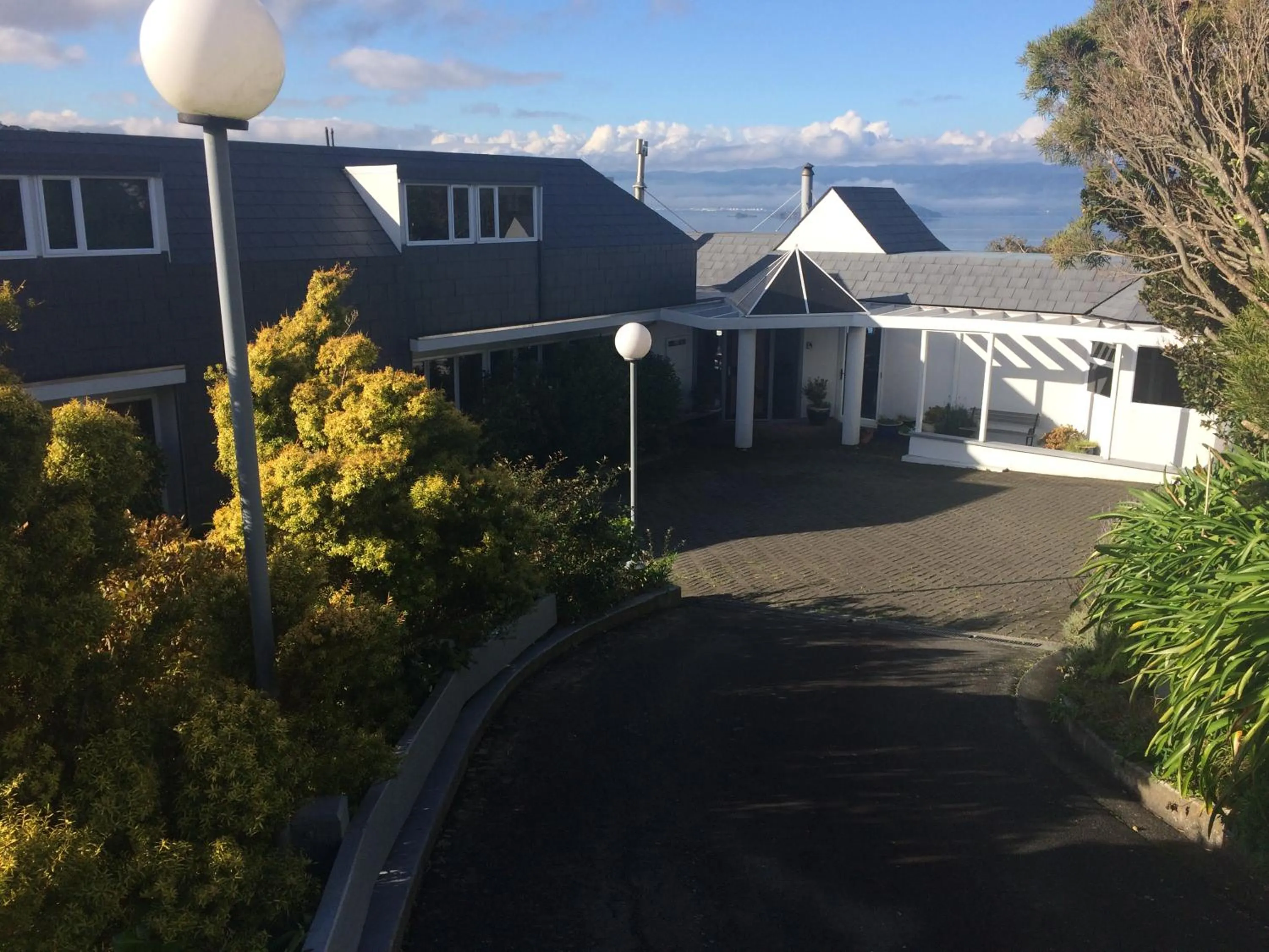 Facade/entrance in Harbour Lodge Wellington