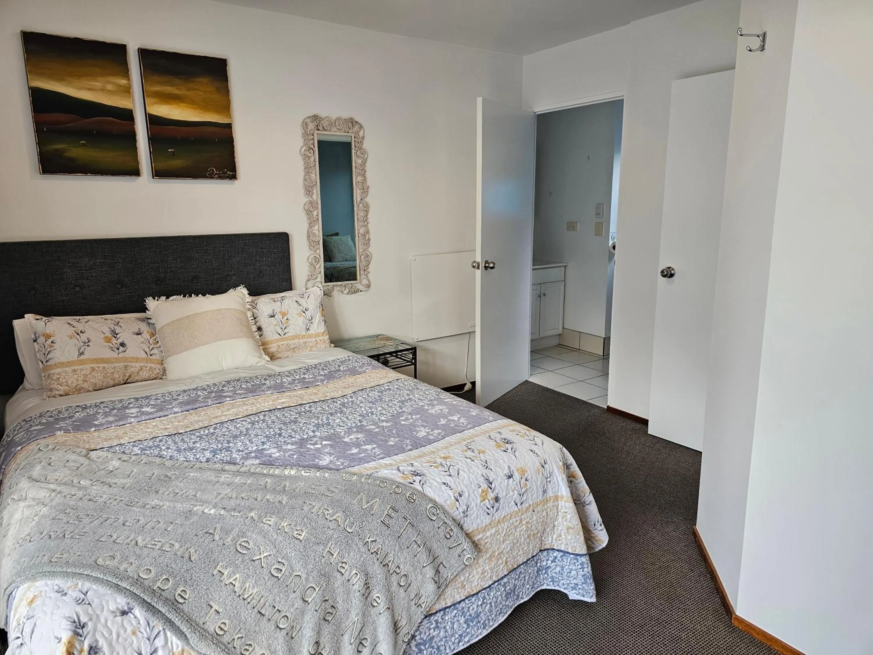 Bed in Albert Number 6