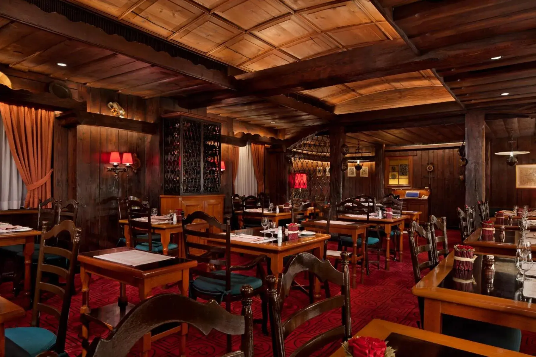 Restaurant/places to eat in The Peninsula Hong Kong Restaurant/places to eat in The Peninsula Hong Kong
