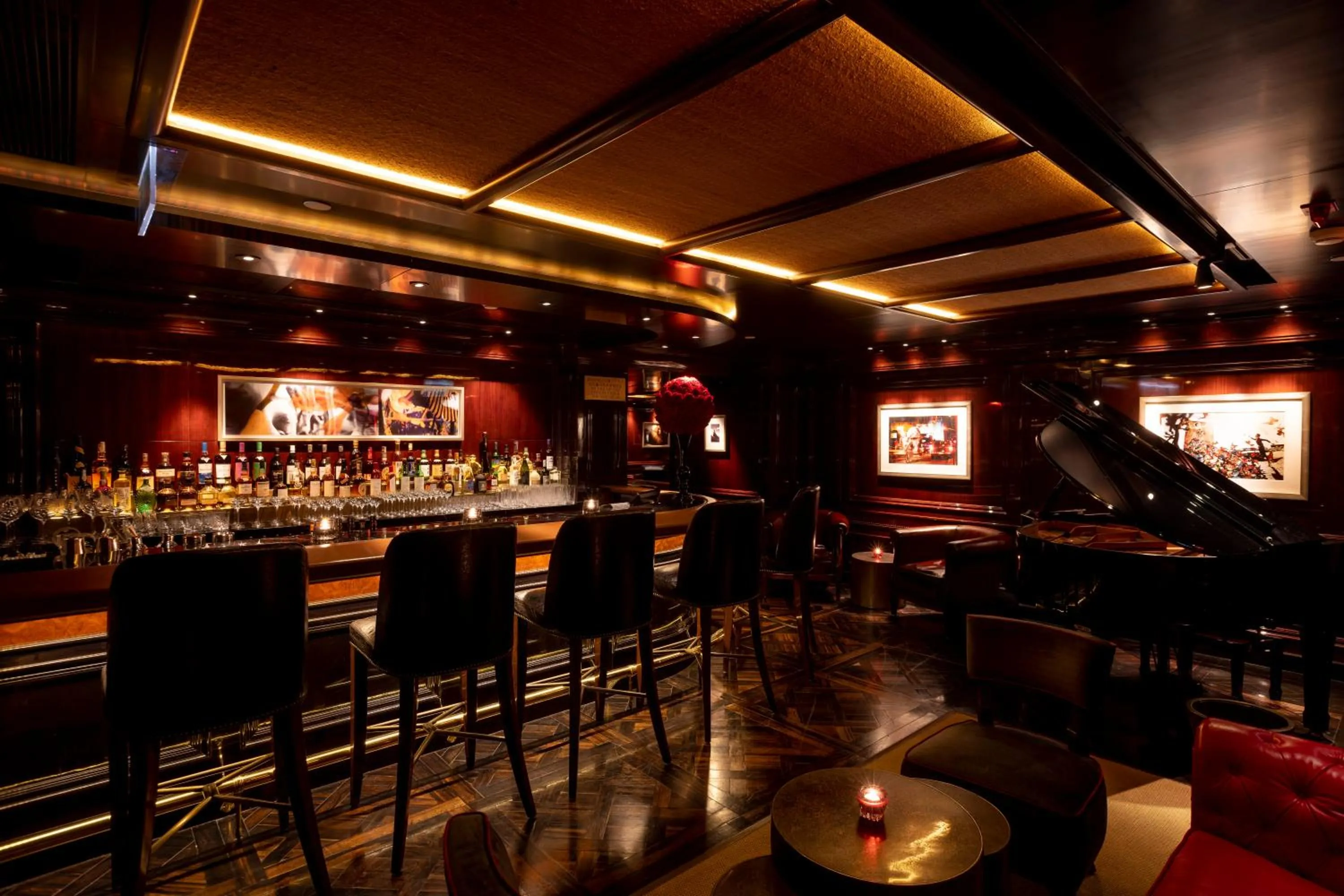 Restaurant/places to eat in The Peninsula Hong Kong