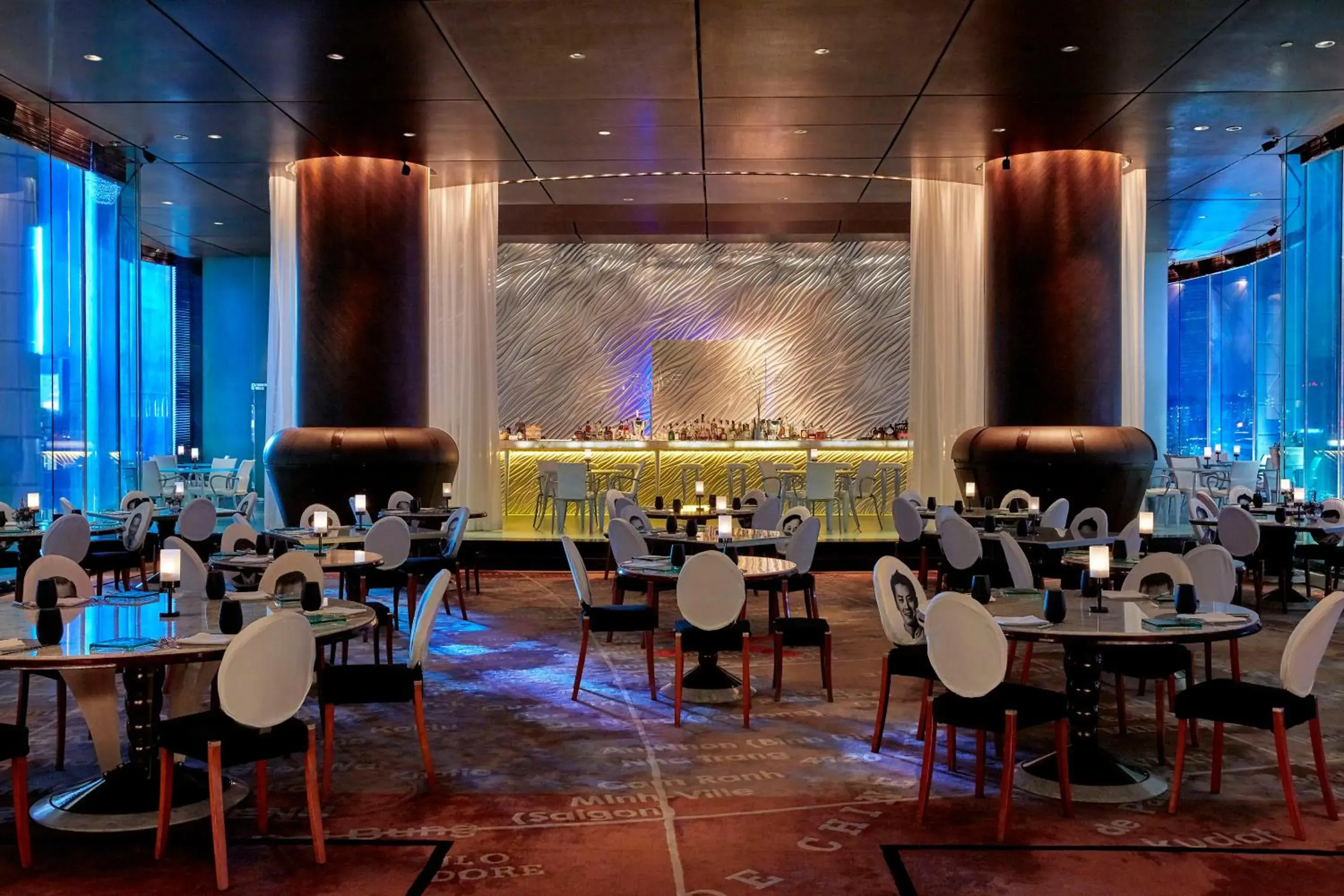 Restaurant/places to eat in The Peninsula Hong Kong Restaurant/places to eat in The Peninsula Hong Kong
