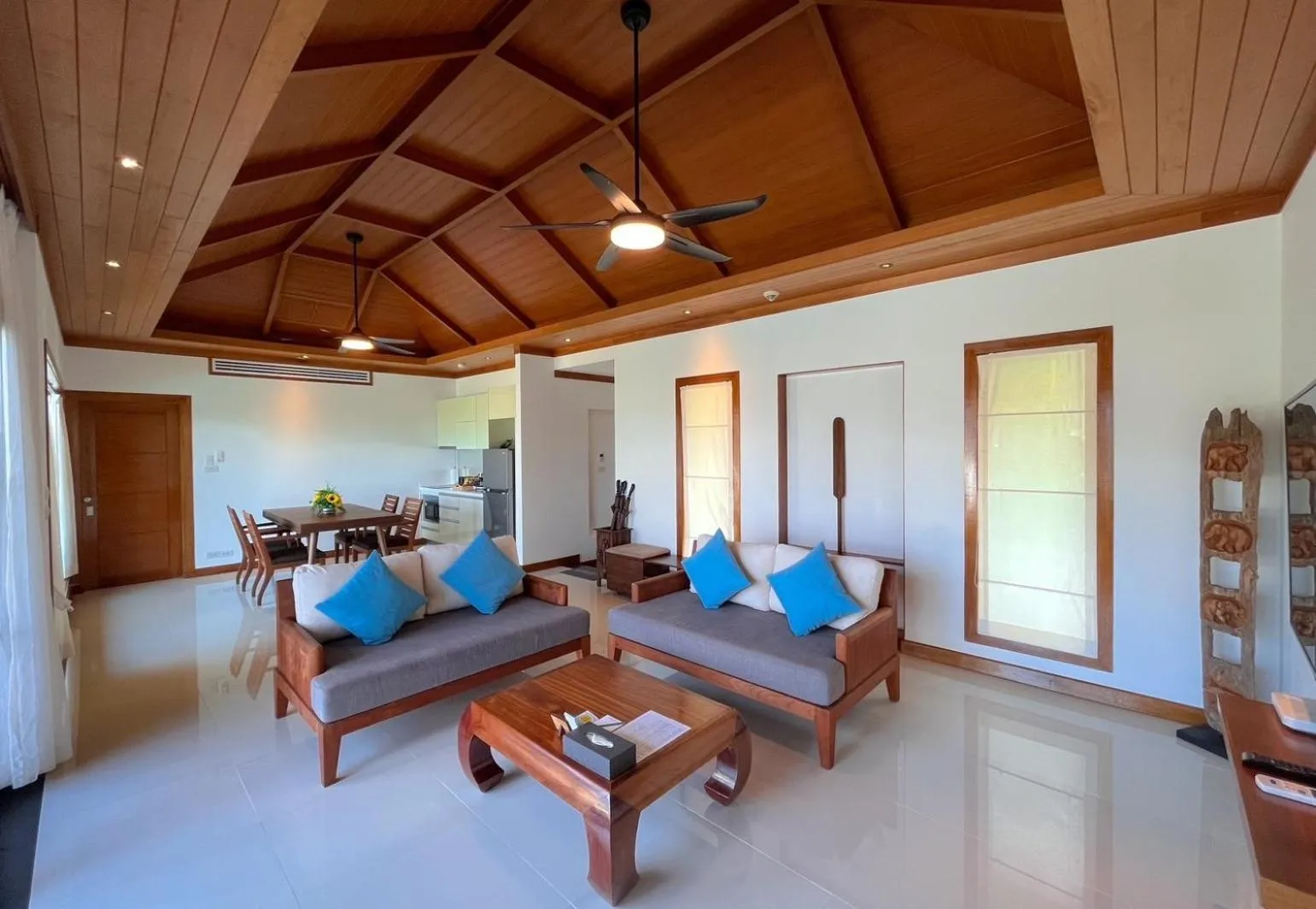 Living room in Villa Tantawan Resort - Private Pool Villas