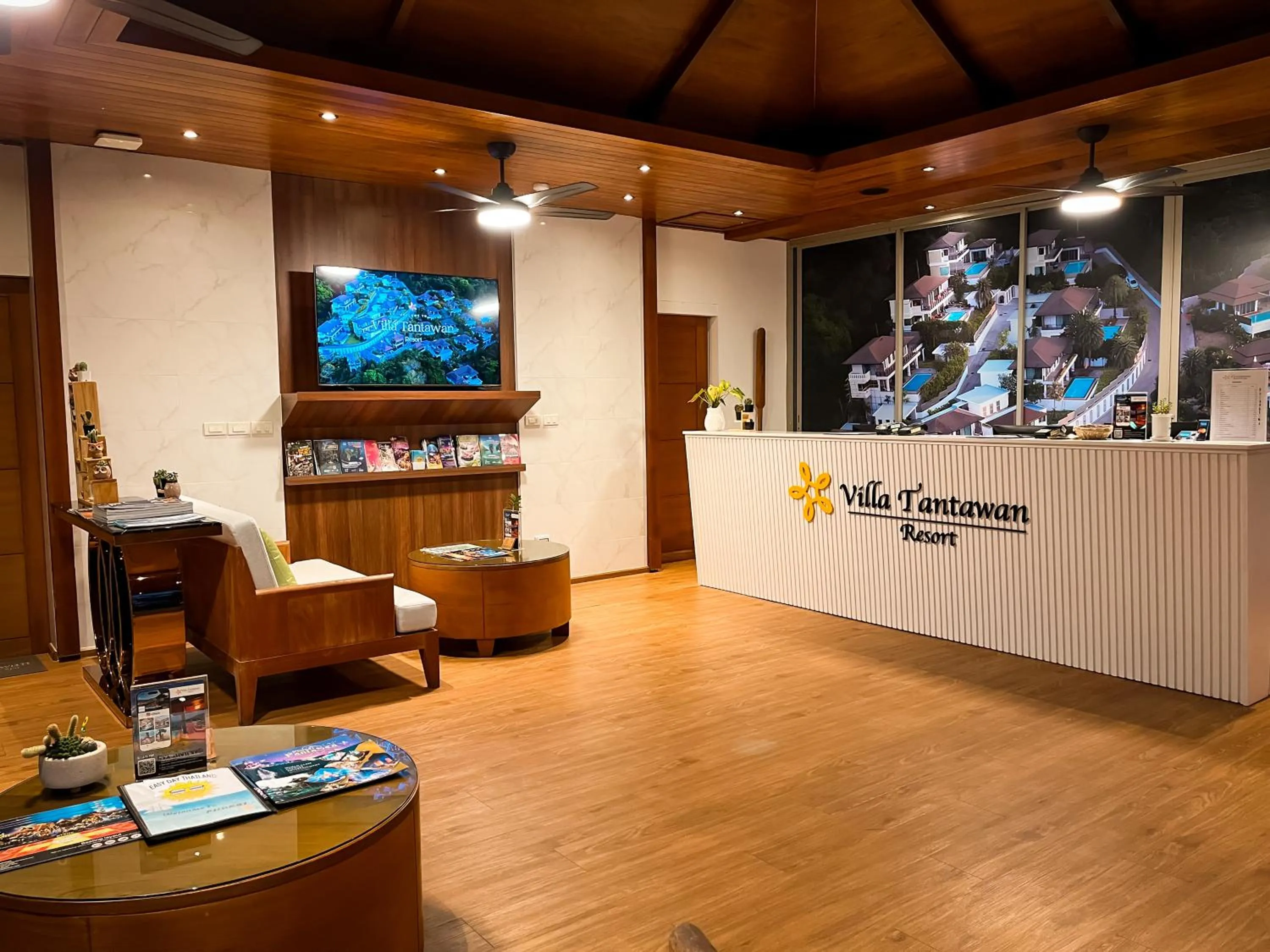 Lobby or reception in Villa Tantawan Resort - Private Pool Villas