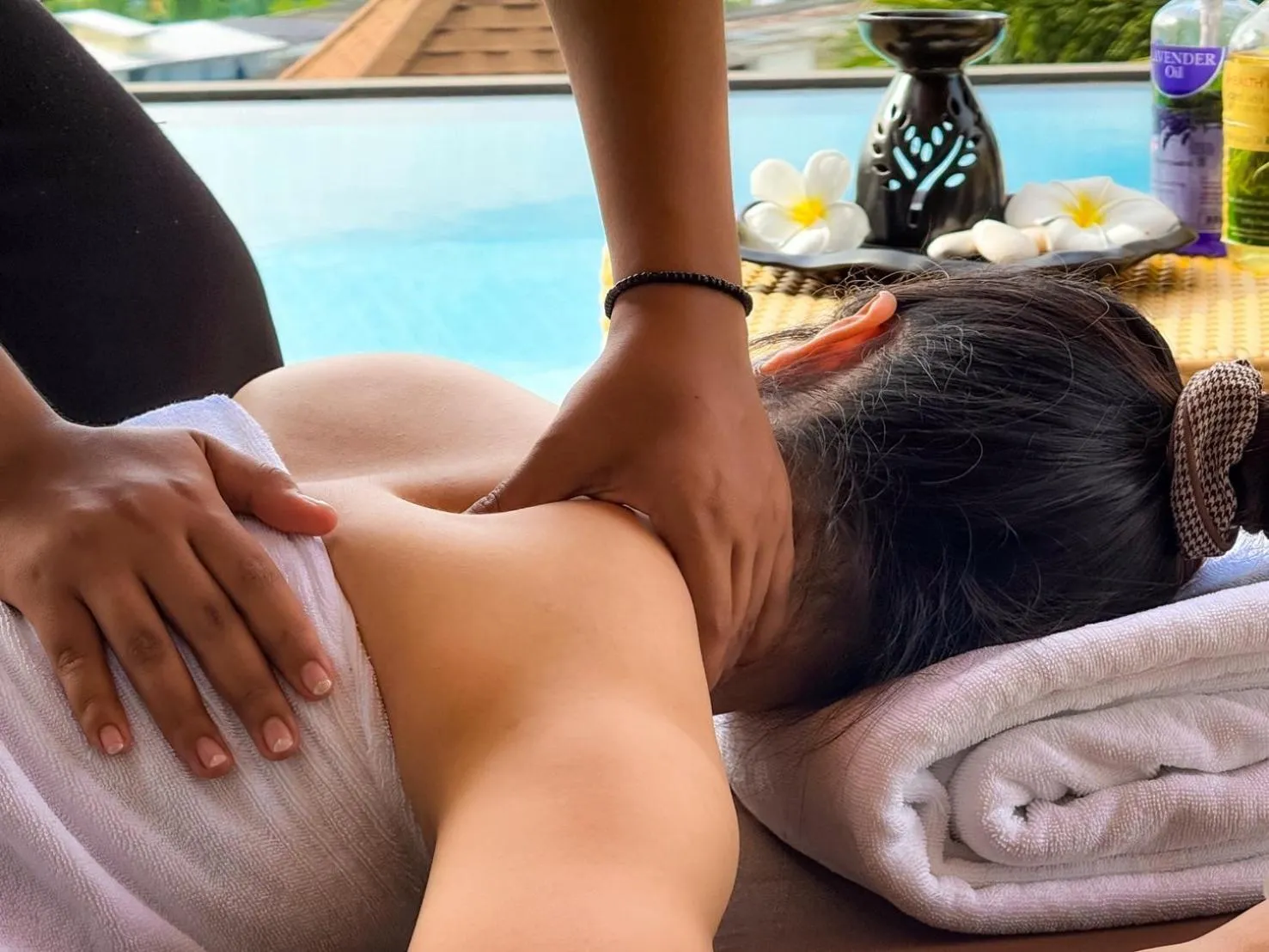 Massage in Villa Tantawan Resort - Private Pool Villas