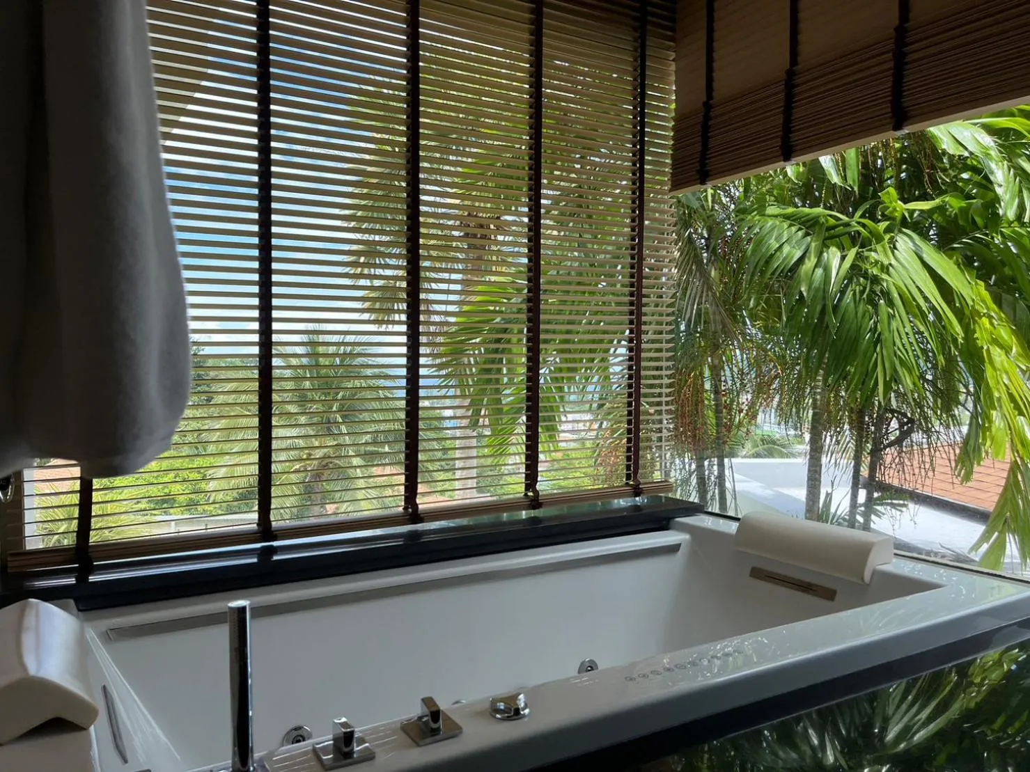 Bath in Villa Tantawan Resort - Private Pool Villas