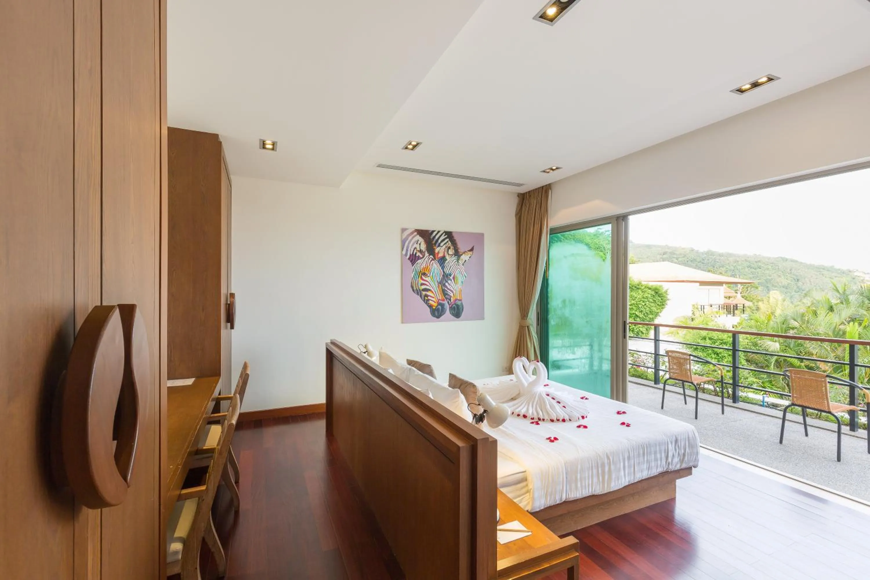 Bedroom, Bed in Villa Tantawan Resort - Private Pool Villas