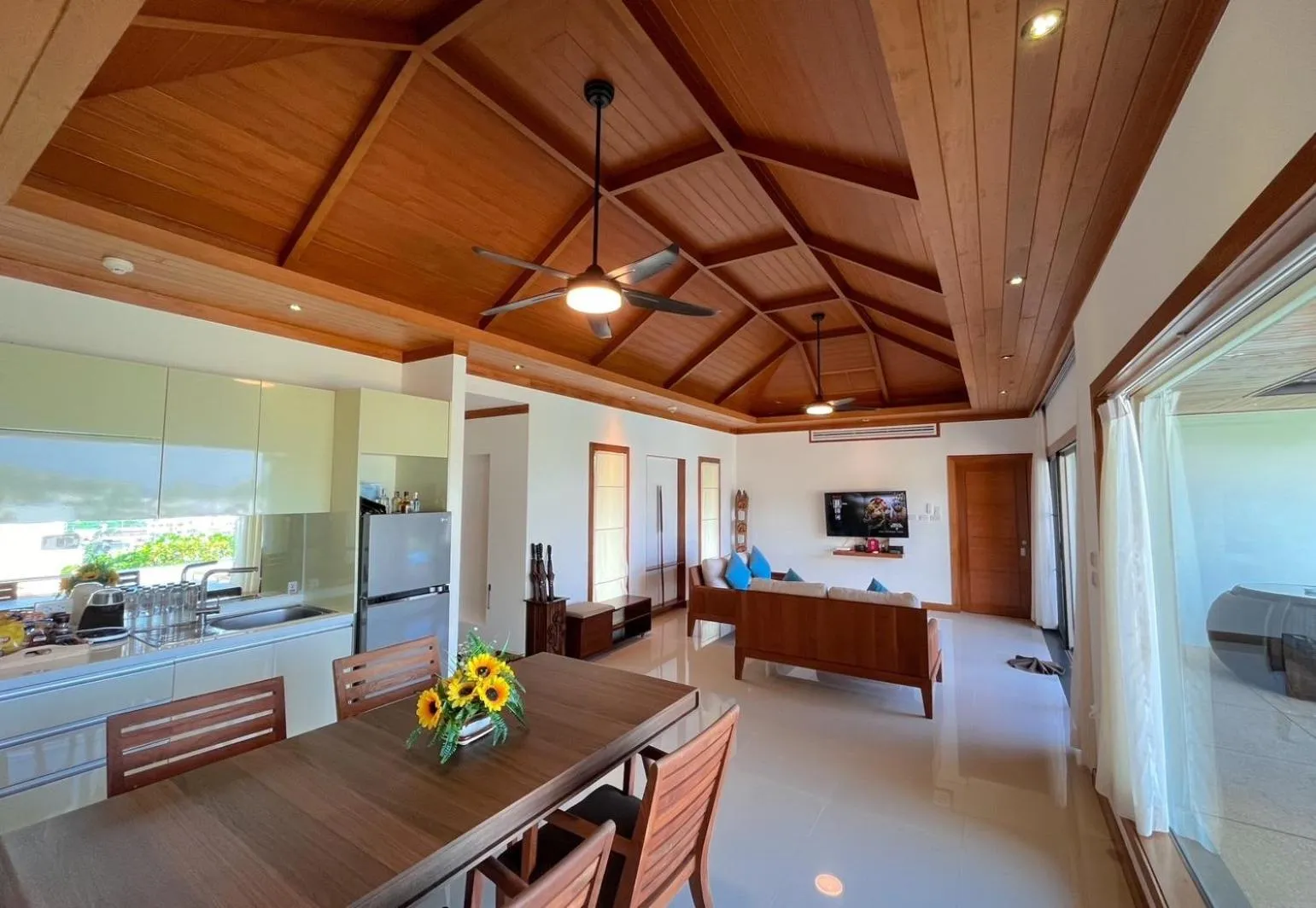 Living room in Villa Tantawan Resort - Private Pool Villas