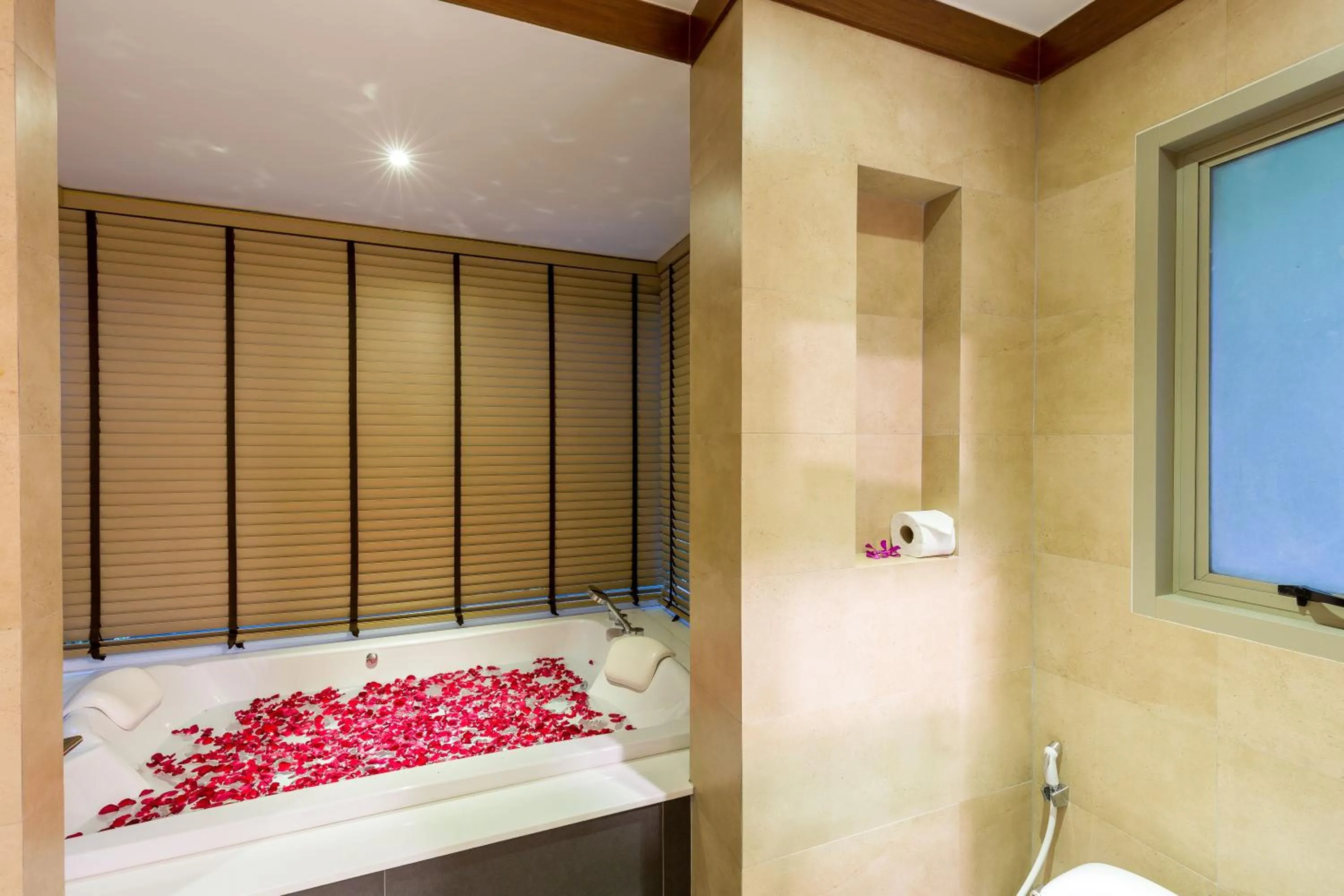 Bathroom, Bed in Villa Tantawan Resort - Private Pool Villas