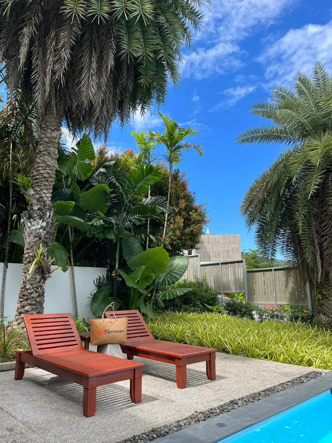 Pool view in Villa Tantawan Resort - Private Pool Villas
