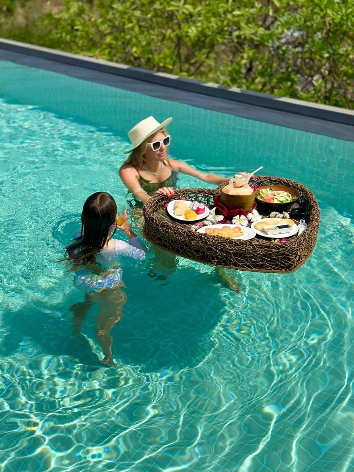 Breakfast in Villa Tantawan Resort - Private Pool Villas