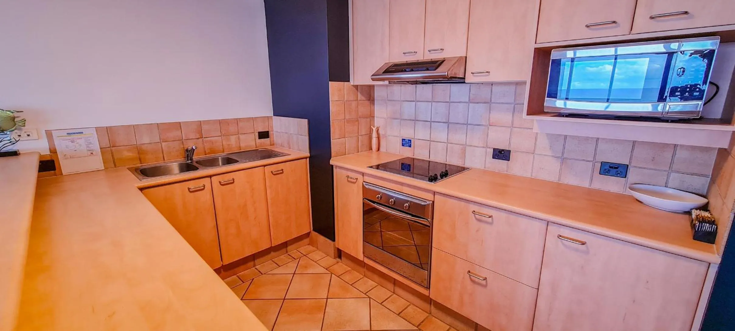 Kitchen or kitchenette in Pelican Sands Beach Resort