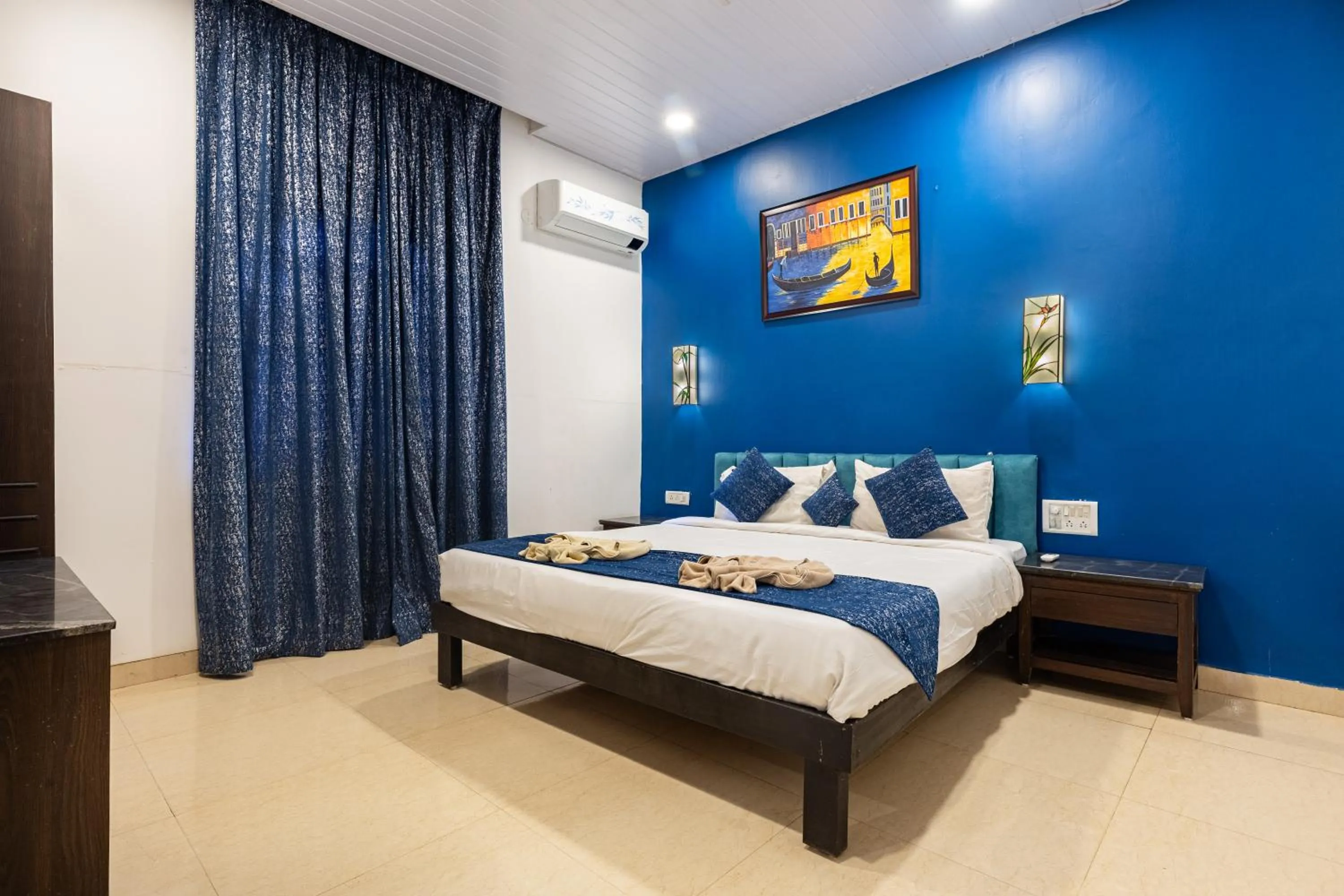 Bedroom, Bed in CALUX Joia Do Mar Resort - Calangute