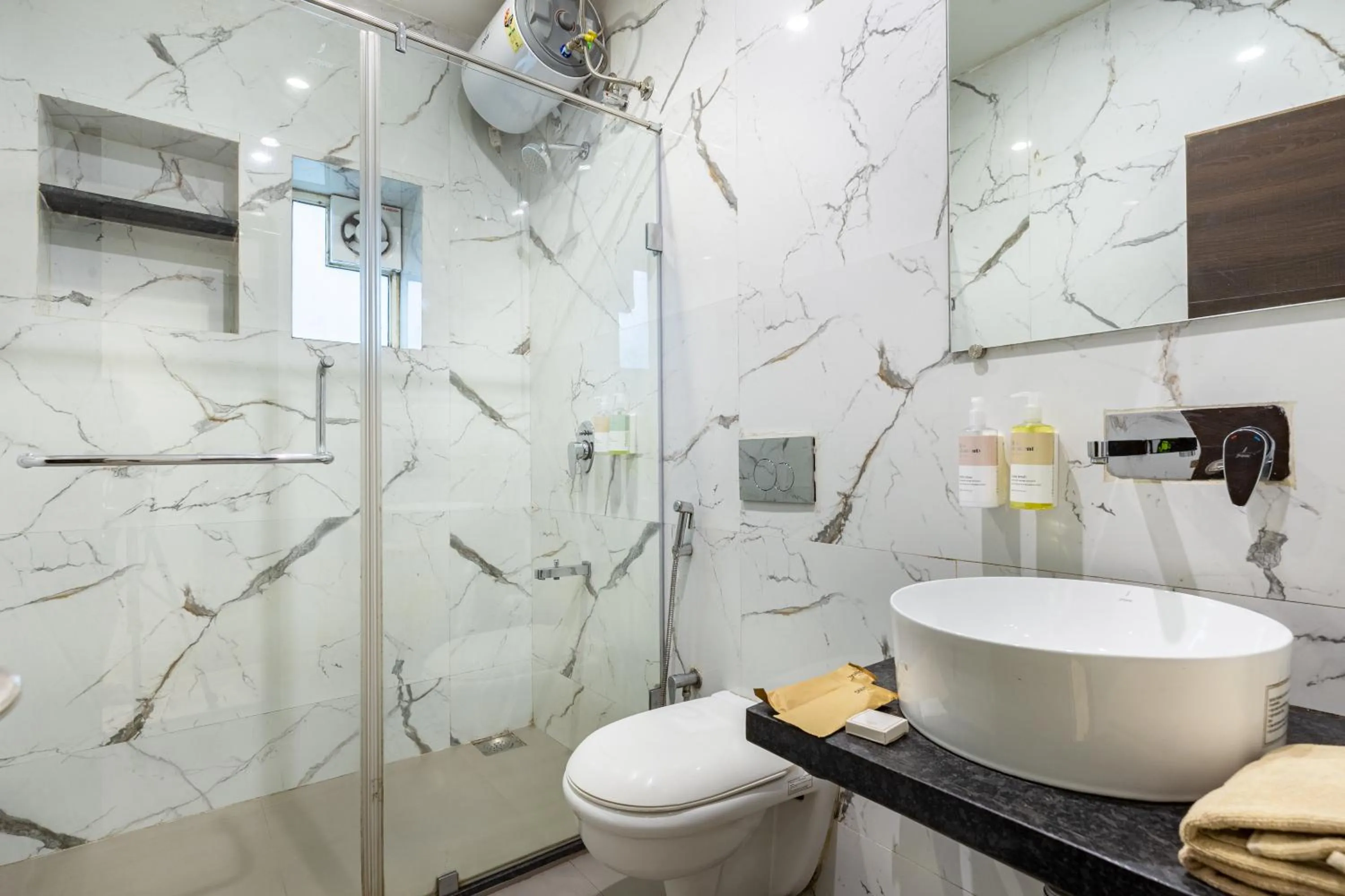 Bathroom in CALUX Joia Do Mar Resort - Calangute