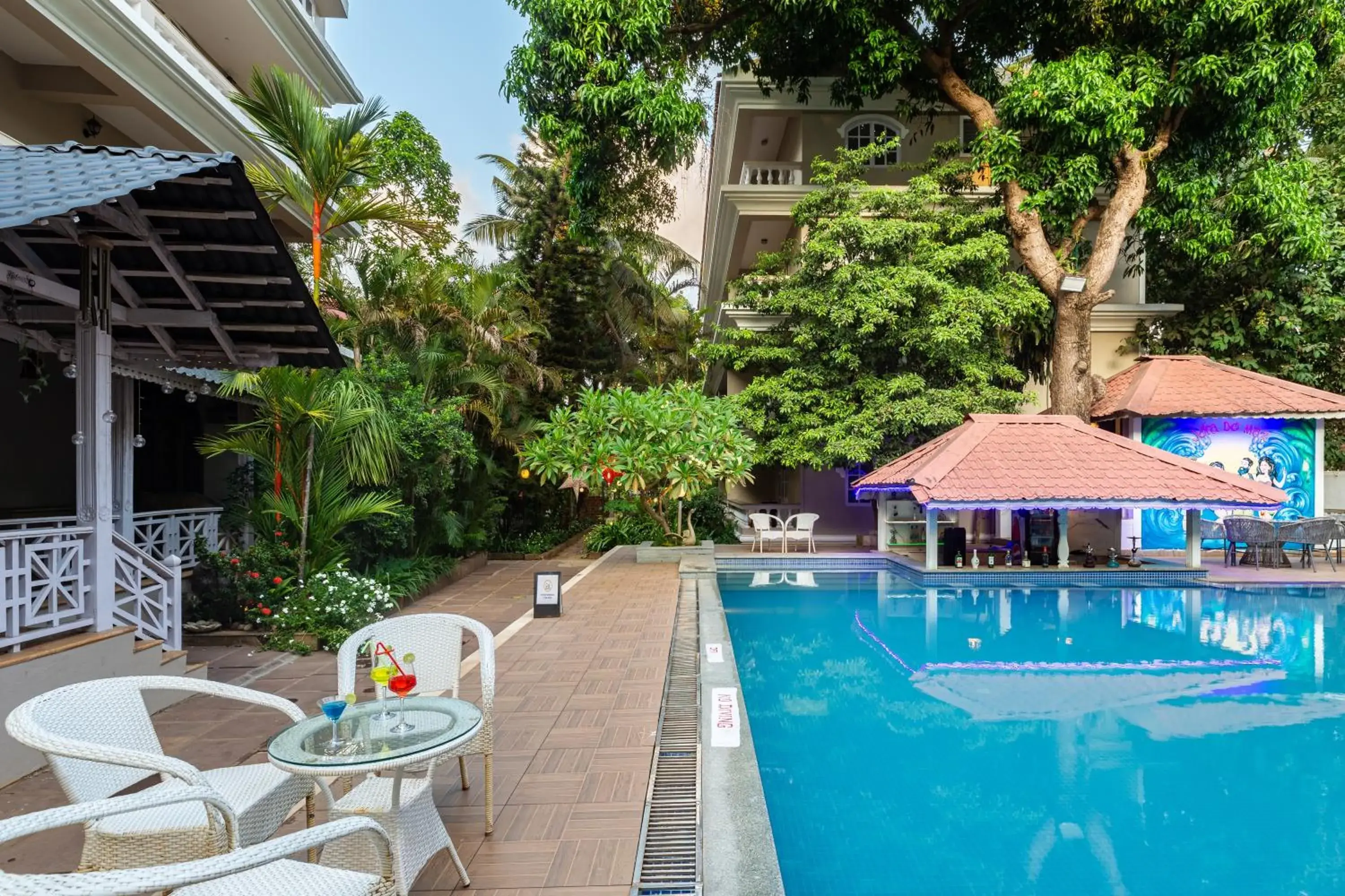 Pool view in CALUX Joia Do Mar Resort - Calangute Pool view in CALUX Joia Do Mar Resort - Calangute