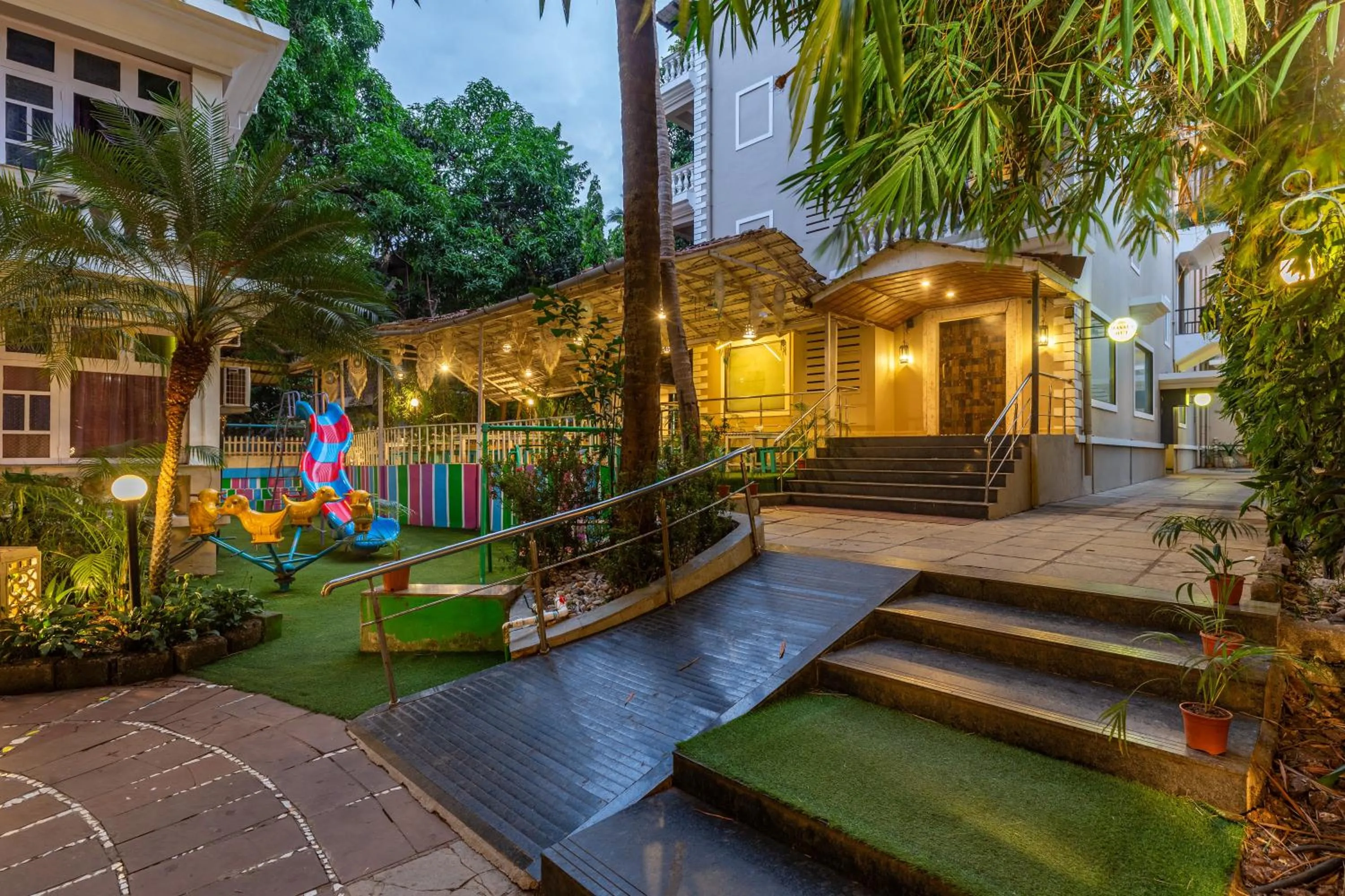 Garden in CALUX Joia Do Mar Resort - Calangute