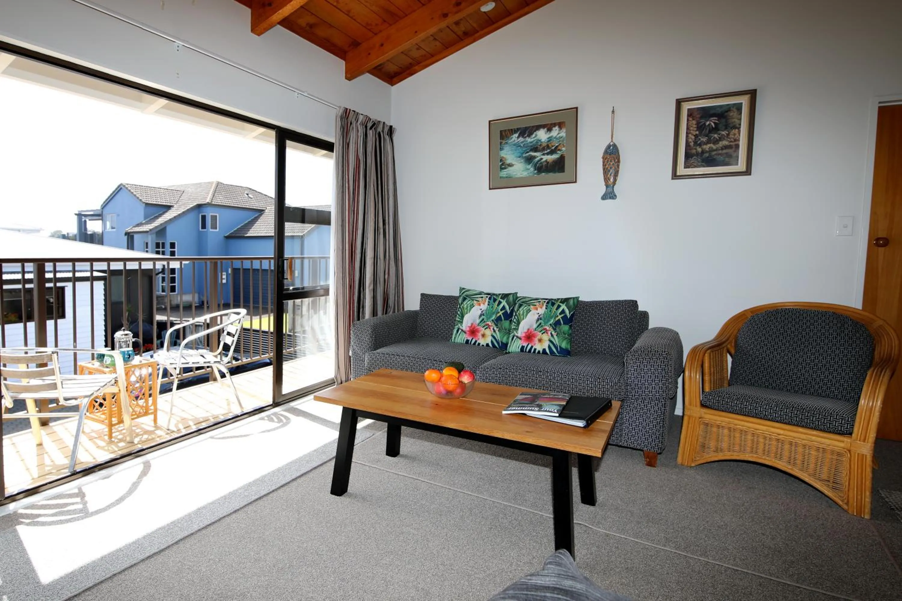 Seating area in Blue Marlin Apartments