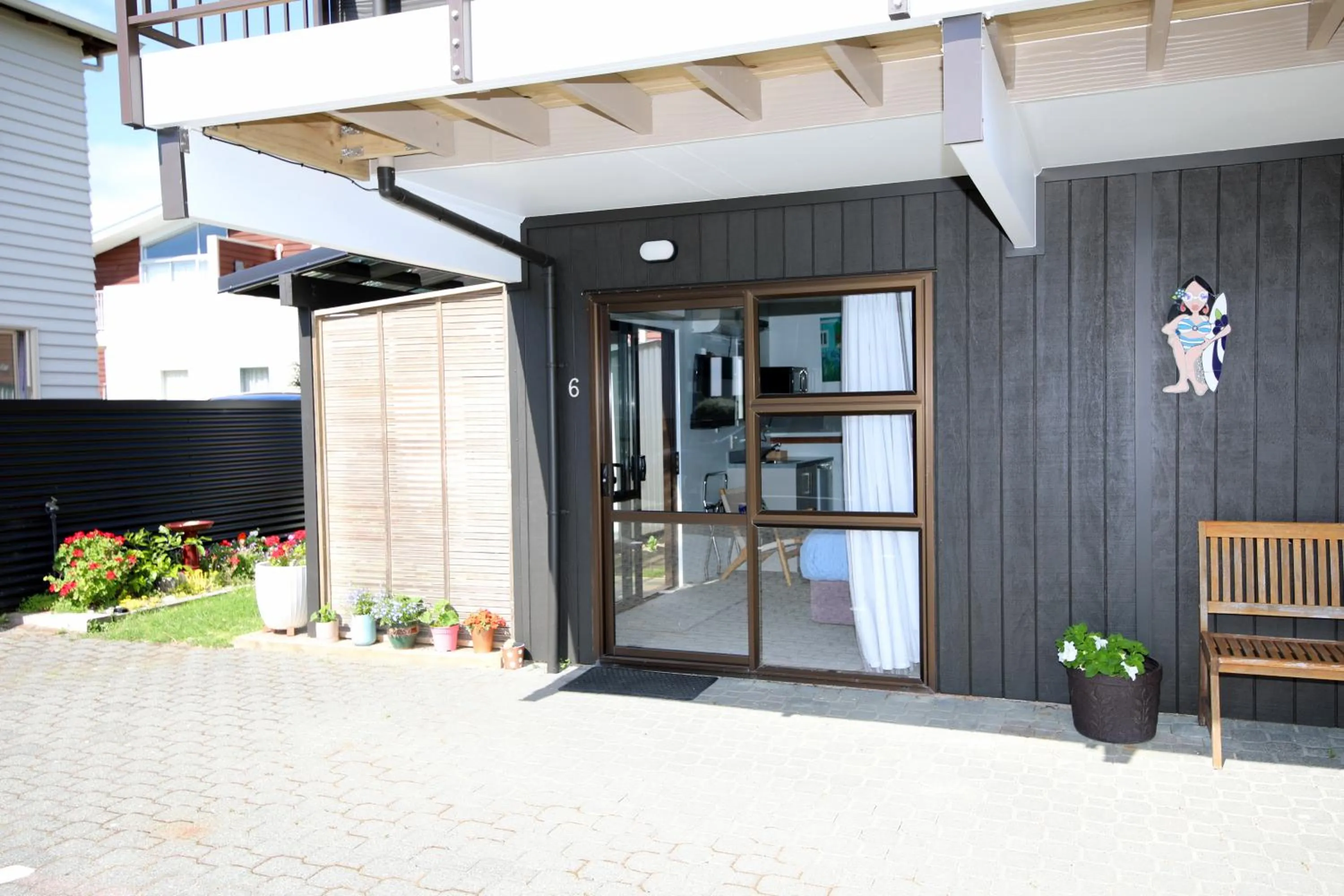 Facade/entrance in Blue Marlin Apartments