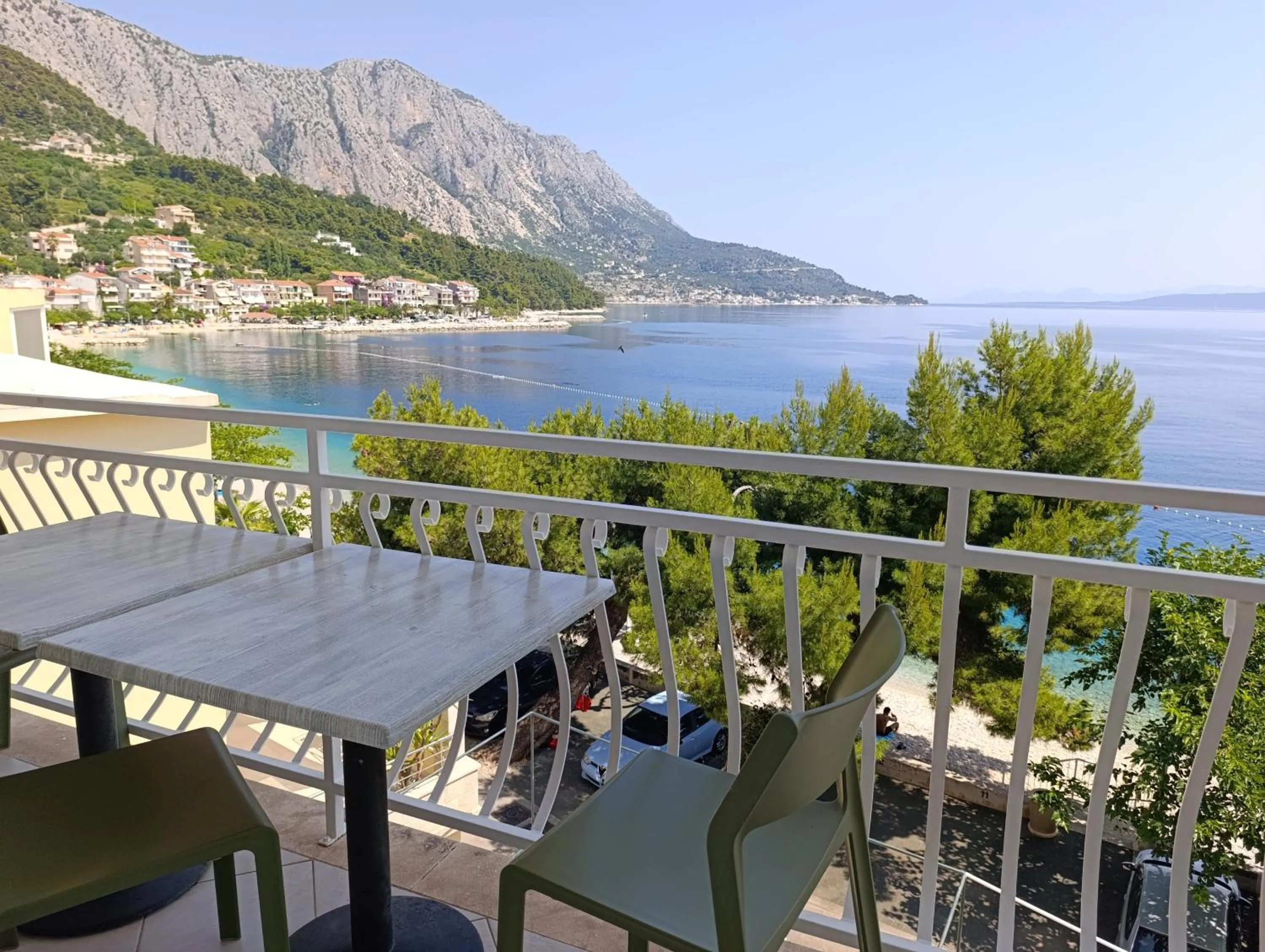 Beachfront Apartment Deluxe