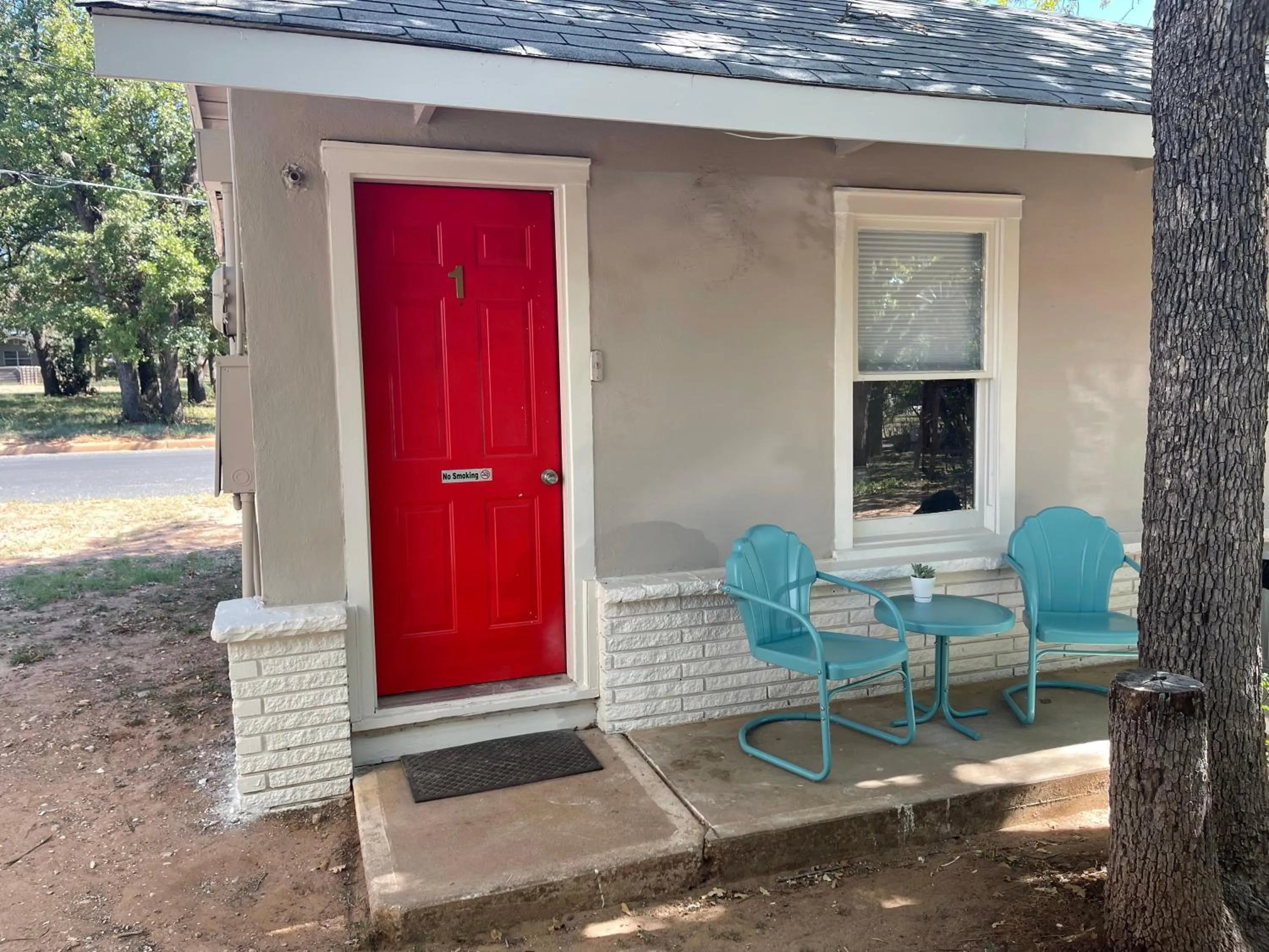 Property building in Frederick Motel