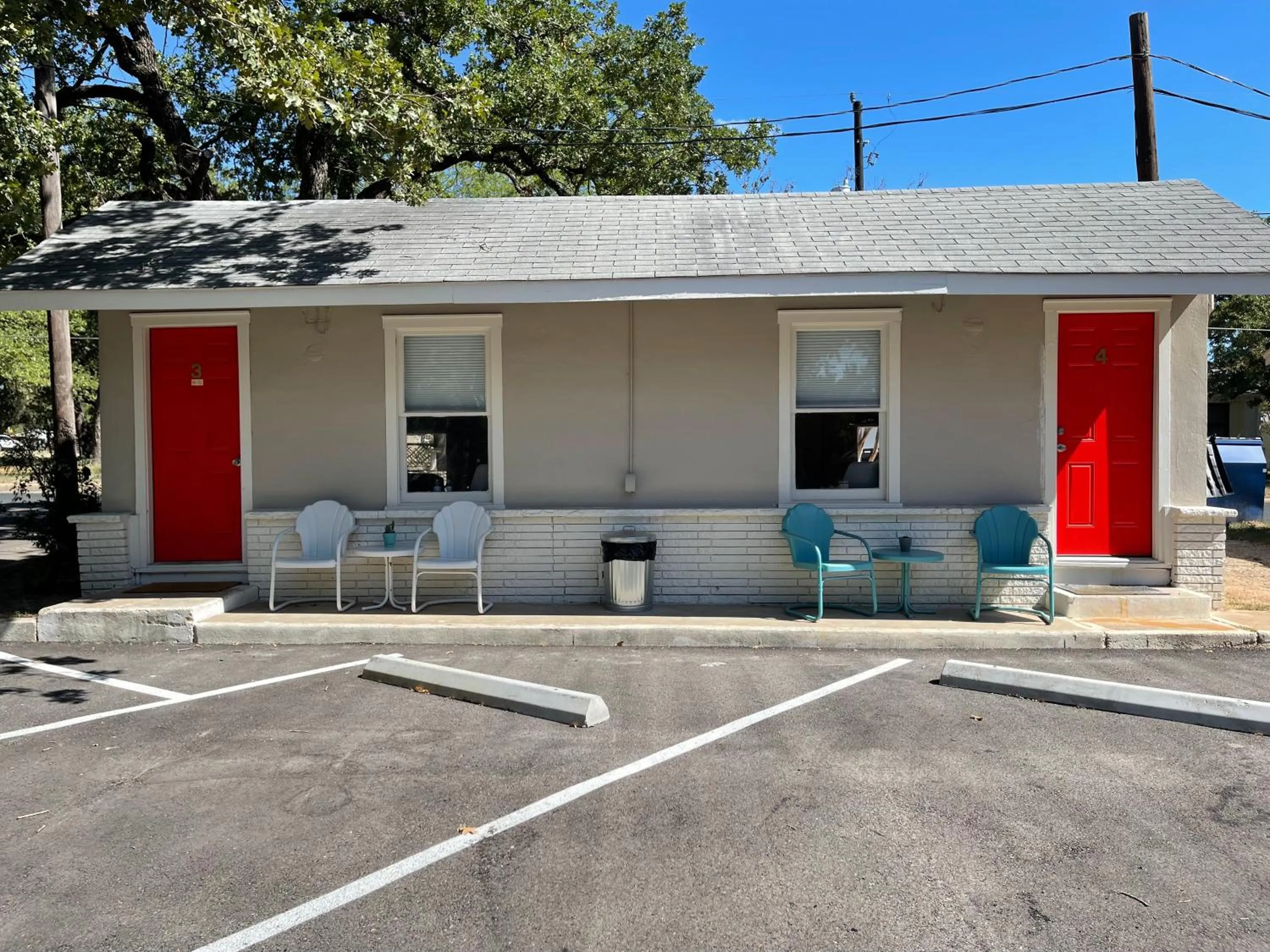 Property building in Frederick Motel