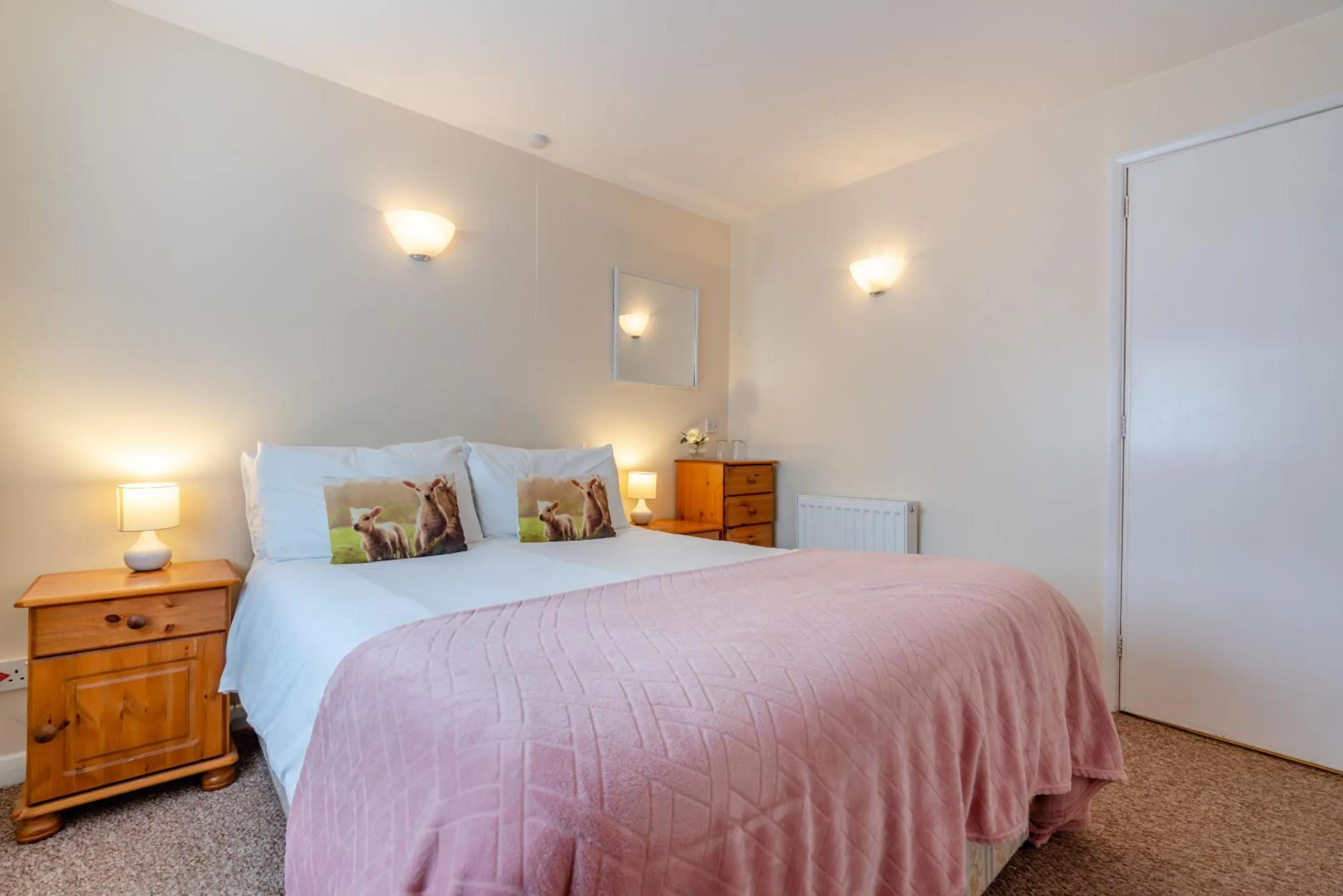 Bedroom, Bed in The Barn Guest House and Tearoom