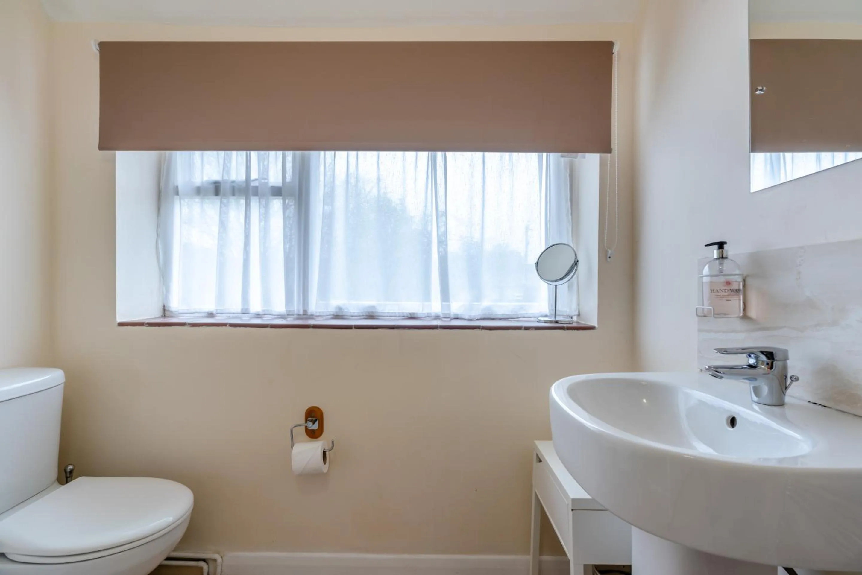 Bathroom in The Barn Guest House and Tearoom