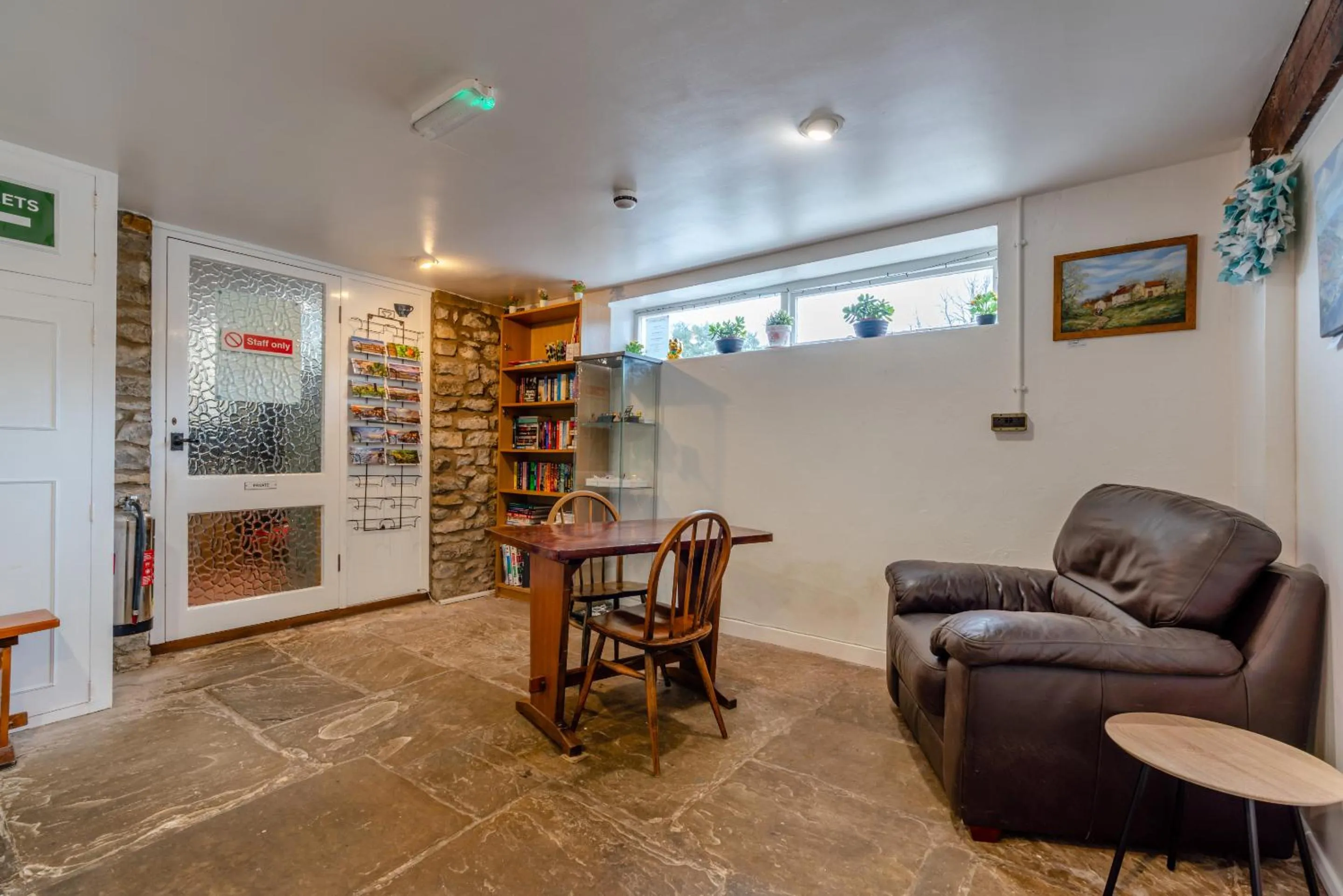 Dining area in The Barn Guest House and Tearoom