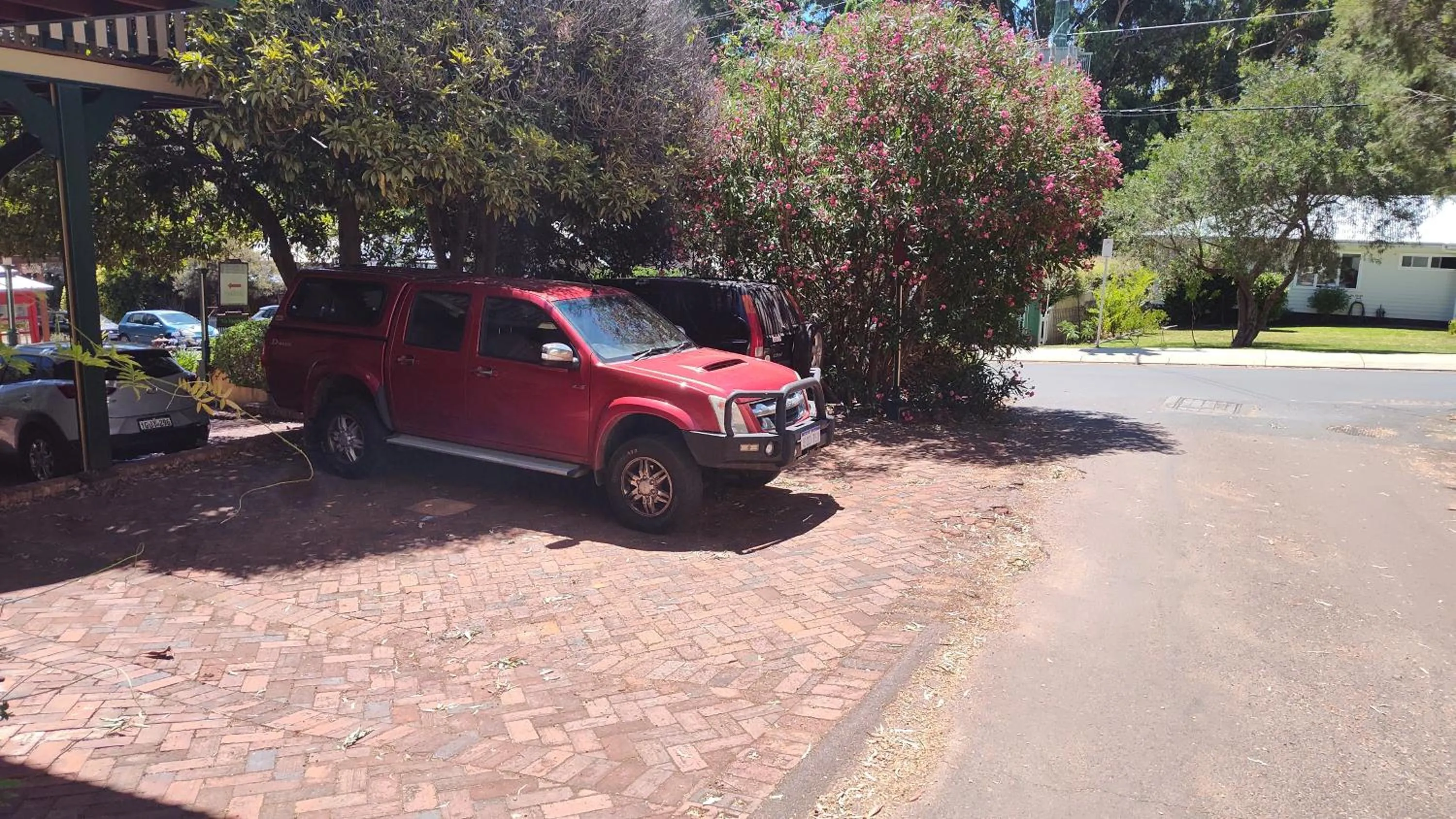 Parking in Bridgefield Guest House