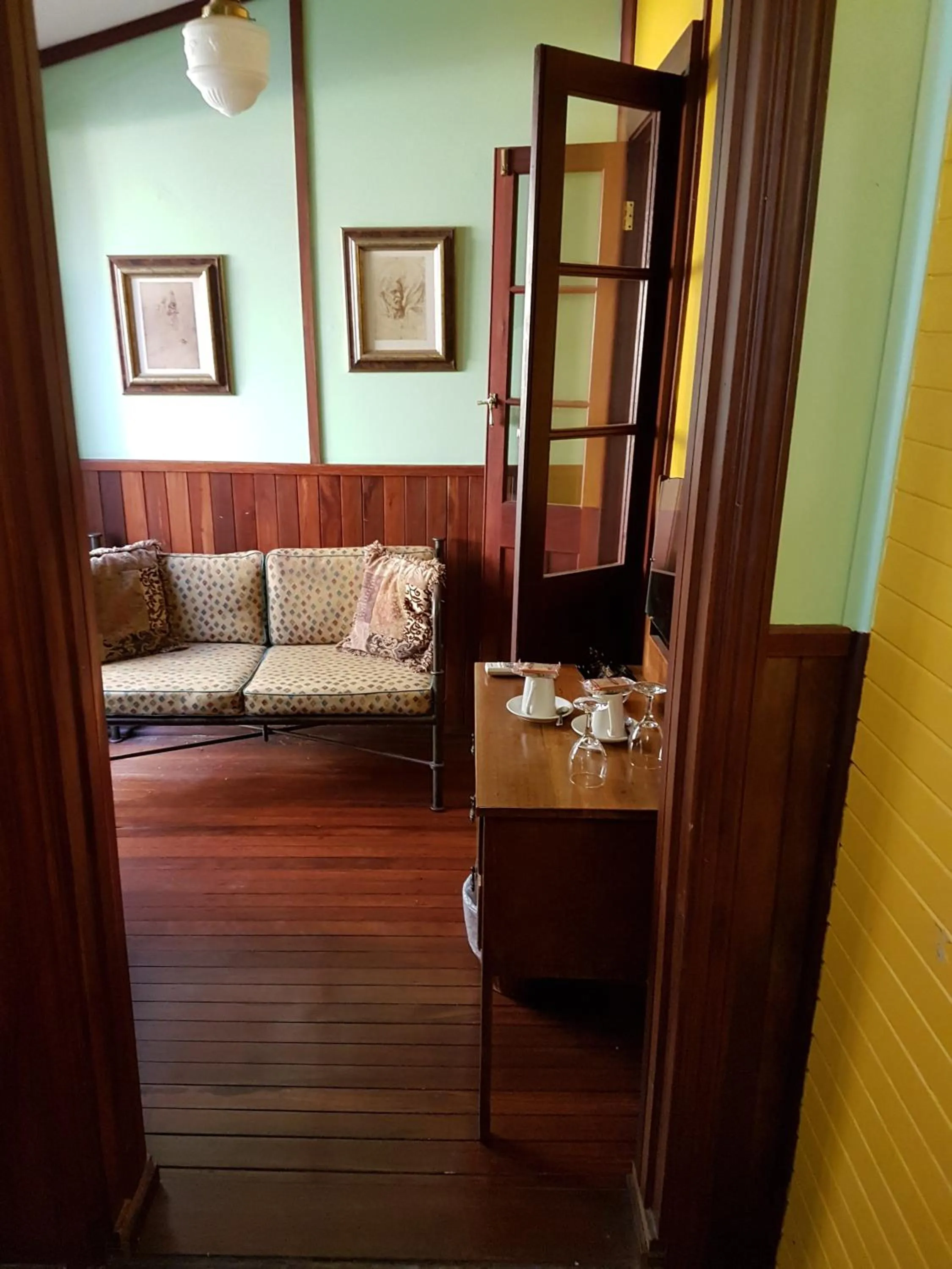 Seating area in Bridgefield Guest House