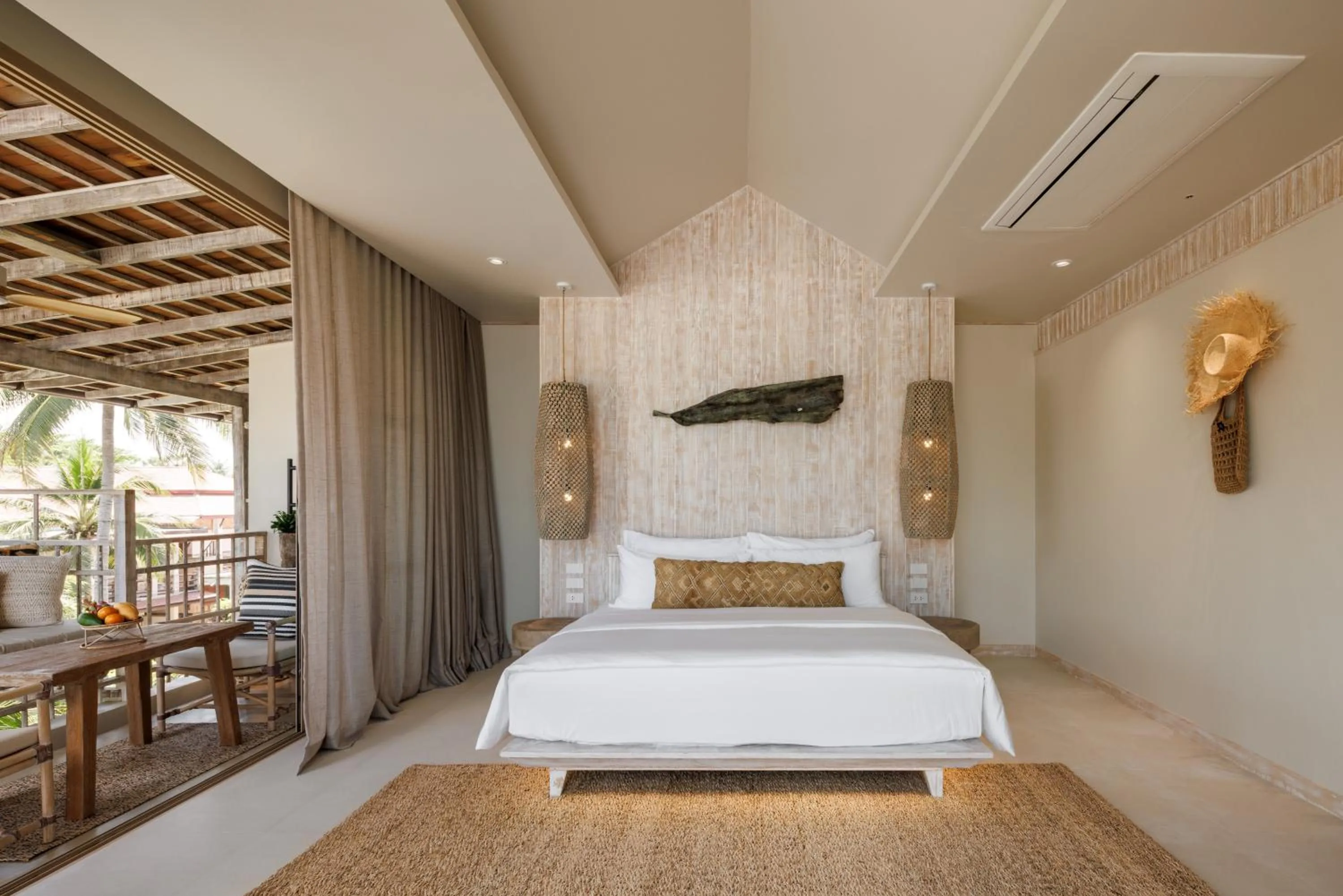 Bed in Phangan Bayshore Resort Koh Phangan