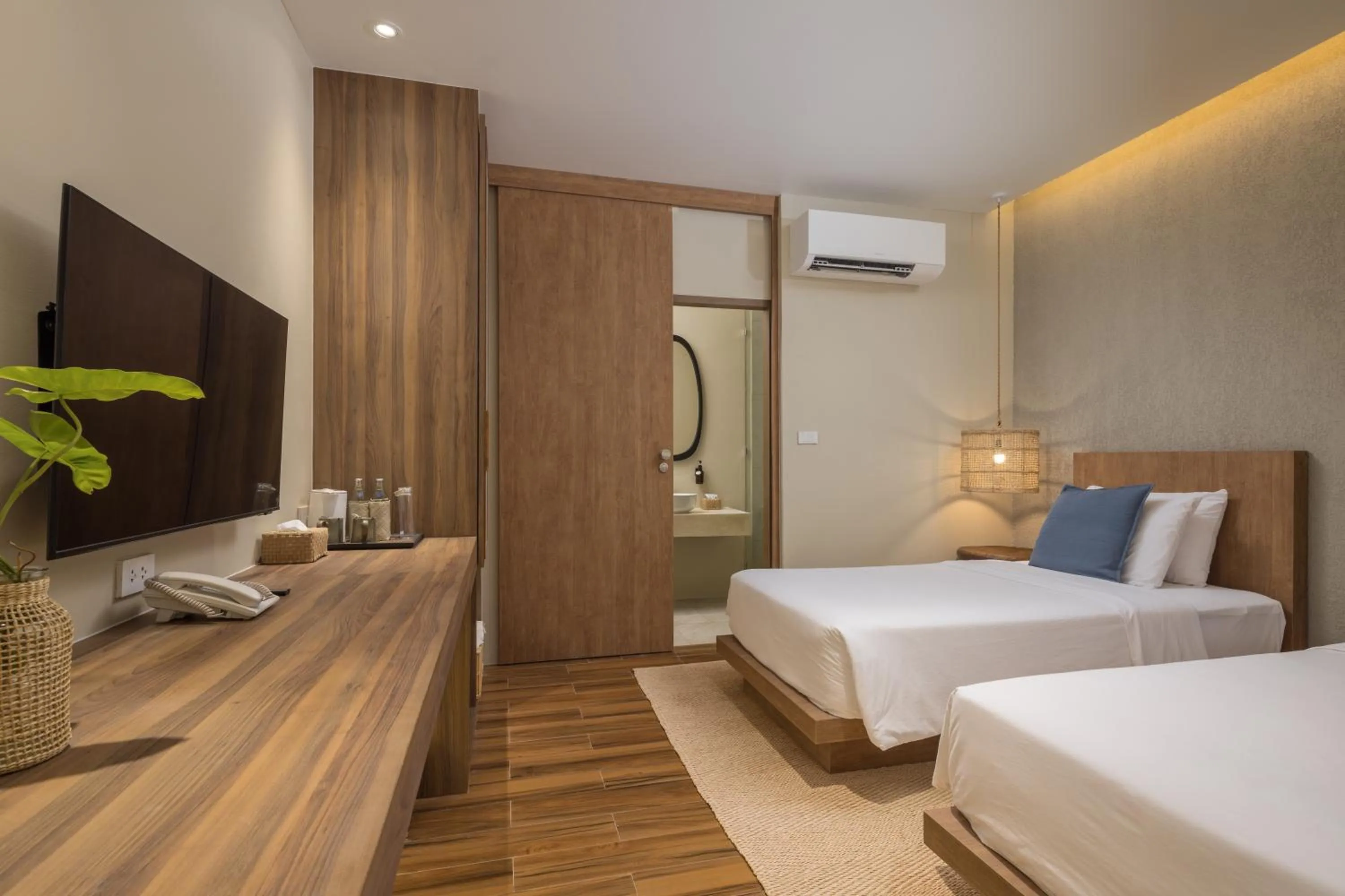 Bed in Phangan Bayshore Resort Koh Phangan