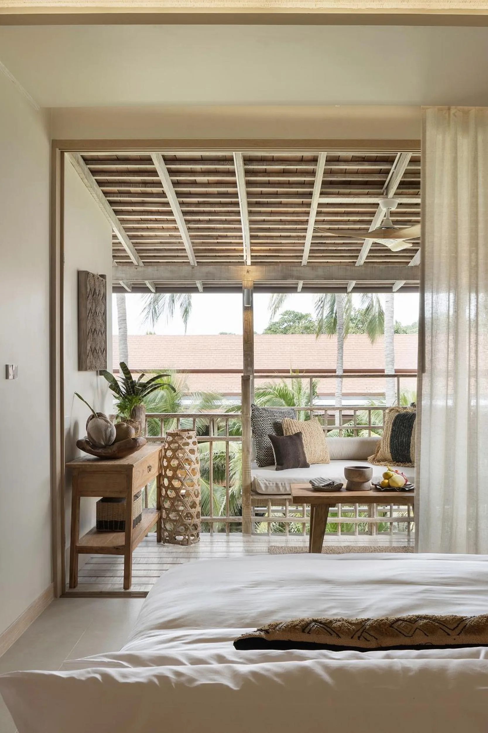 Seating area, Bed in Phangan Bayshore Resort Koh Phangan