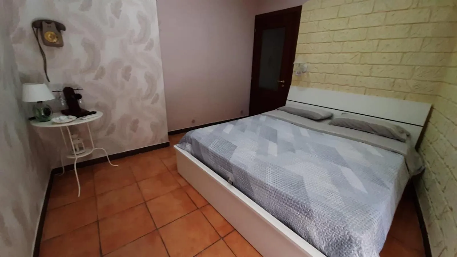 Bed in b&b ERCOLANO Scavi