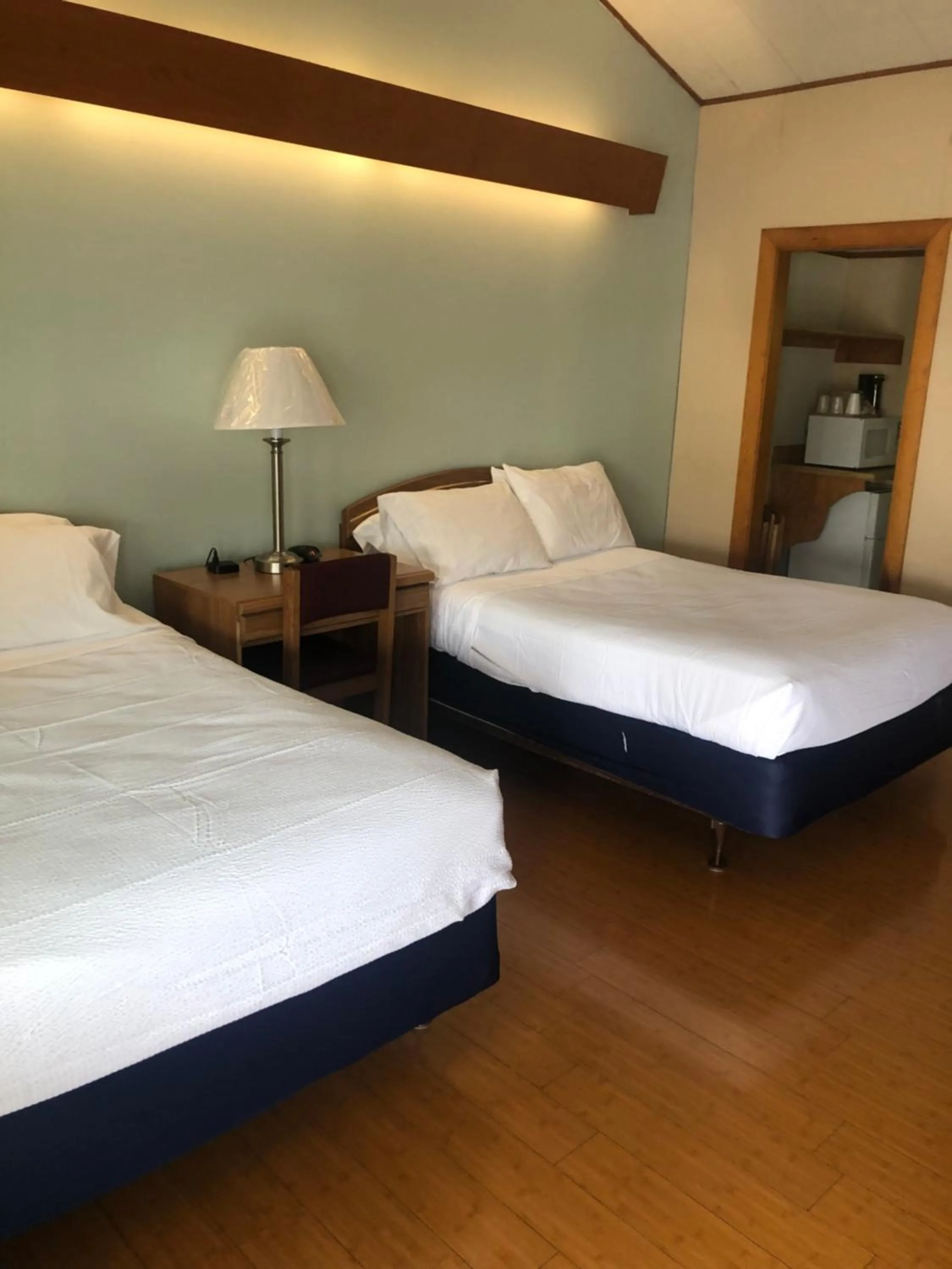 Executive Motel