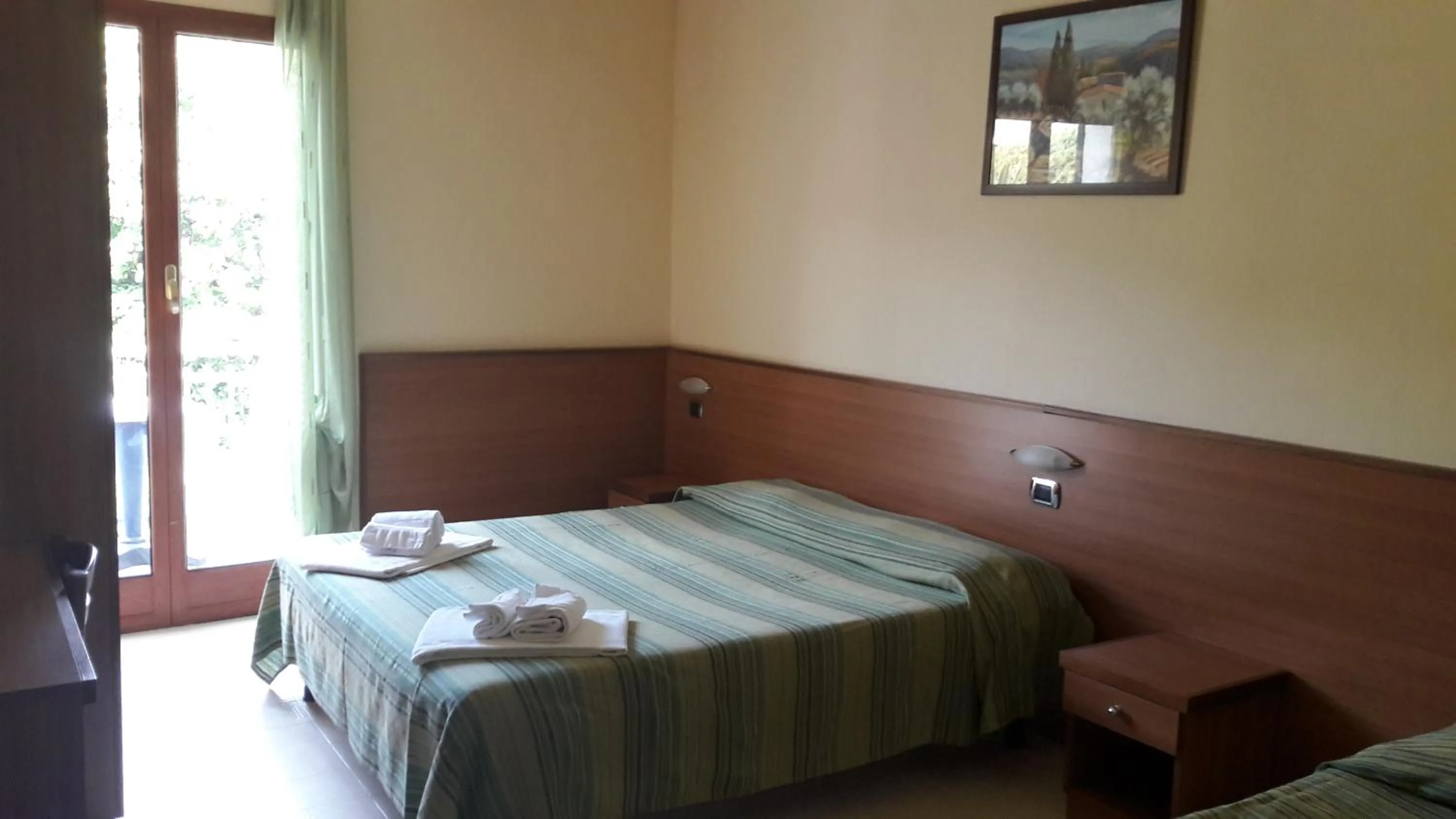 Photo of the whole room, Bed in Hotel Residence Moneglia