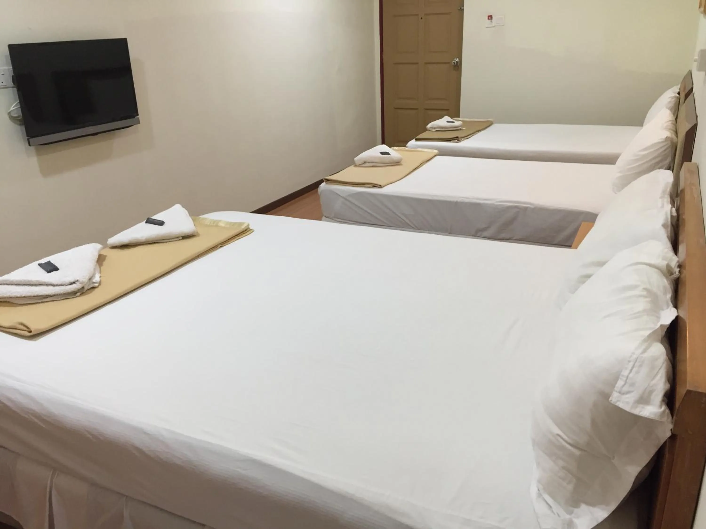 Bed in Hotel Sri Malim