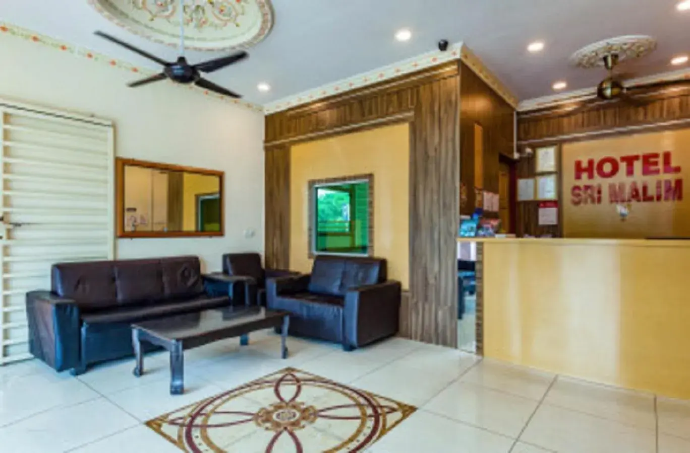 Lobby/Reception in Hotel Sri Malim