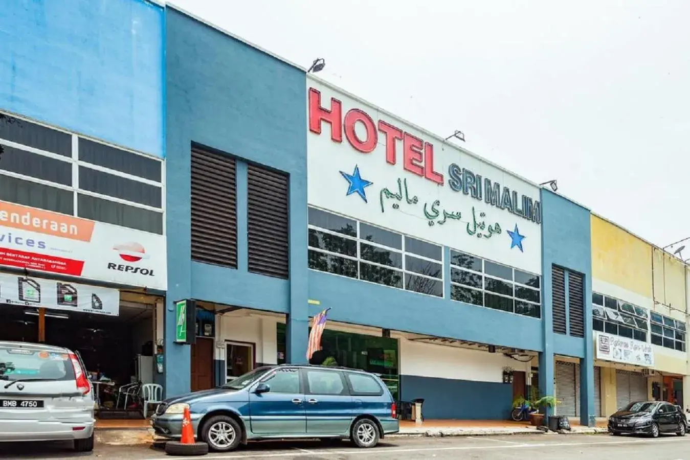 Property Building in Hotel Sri Malim