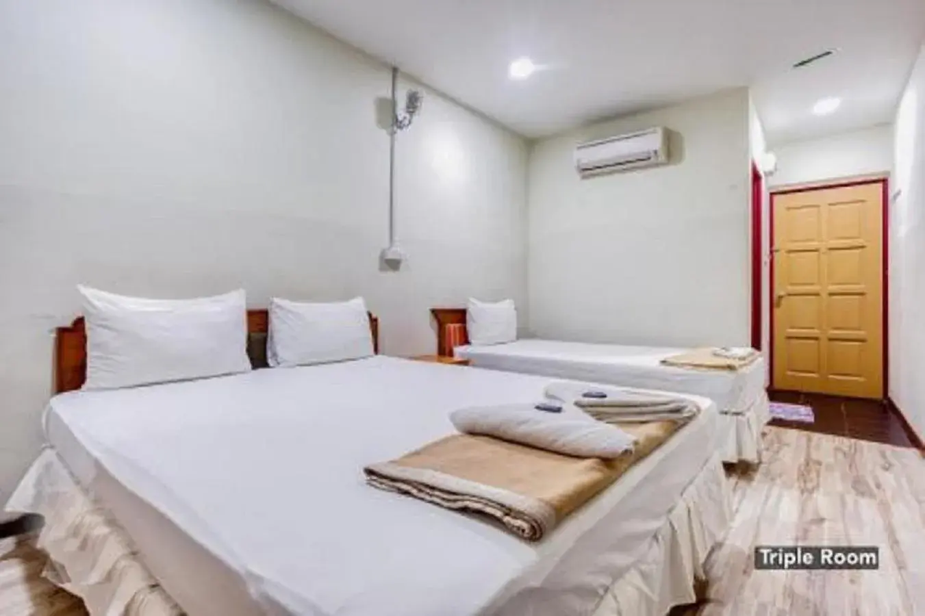 Bed in Hotel Sri Malim