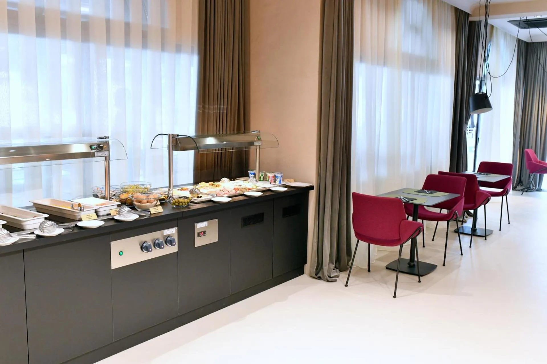 Breakfast in Hotel Milenij