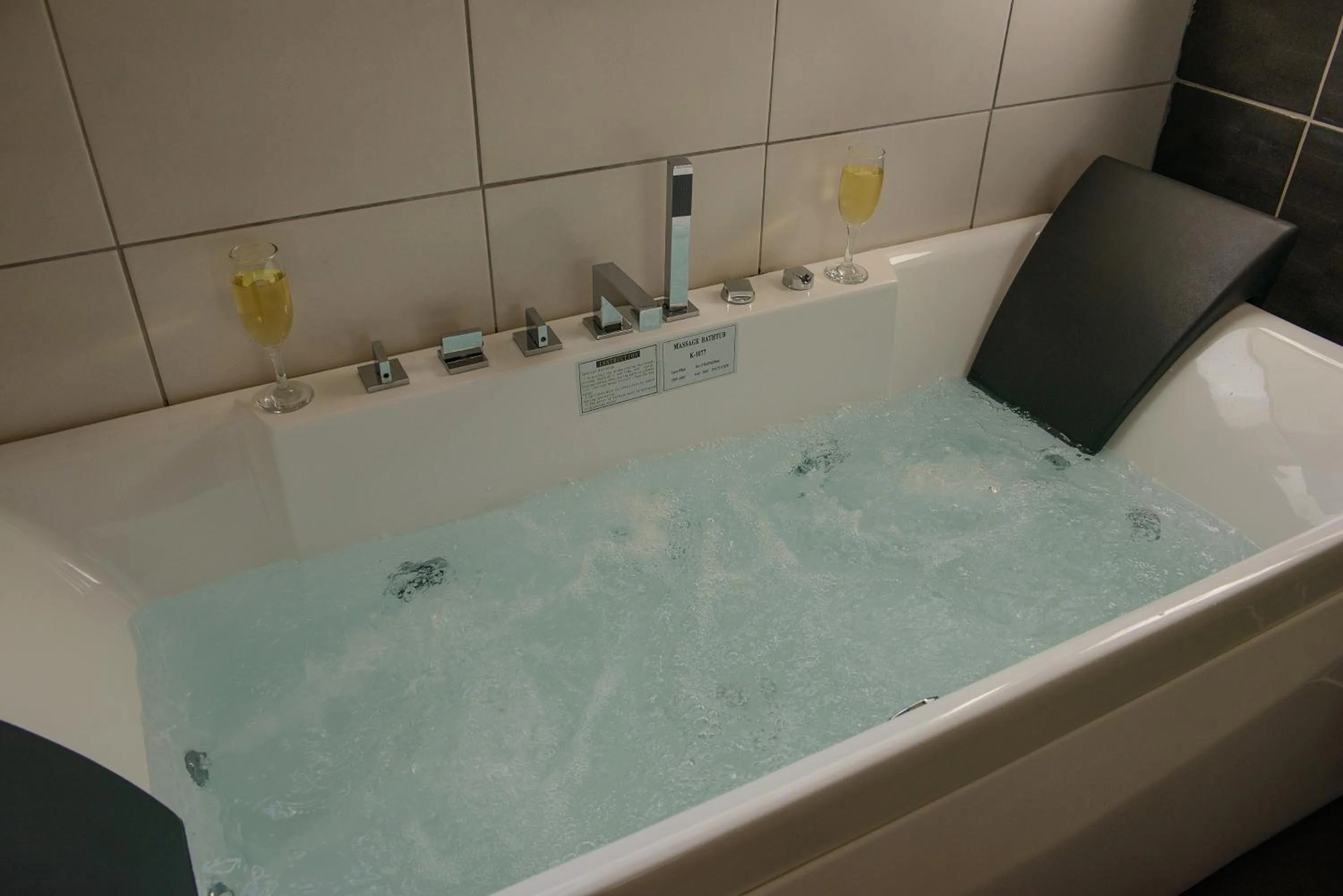 Bathroom in Lenikos Resort