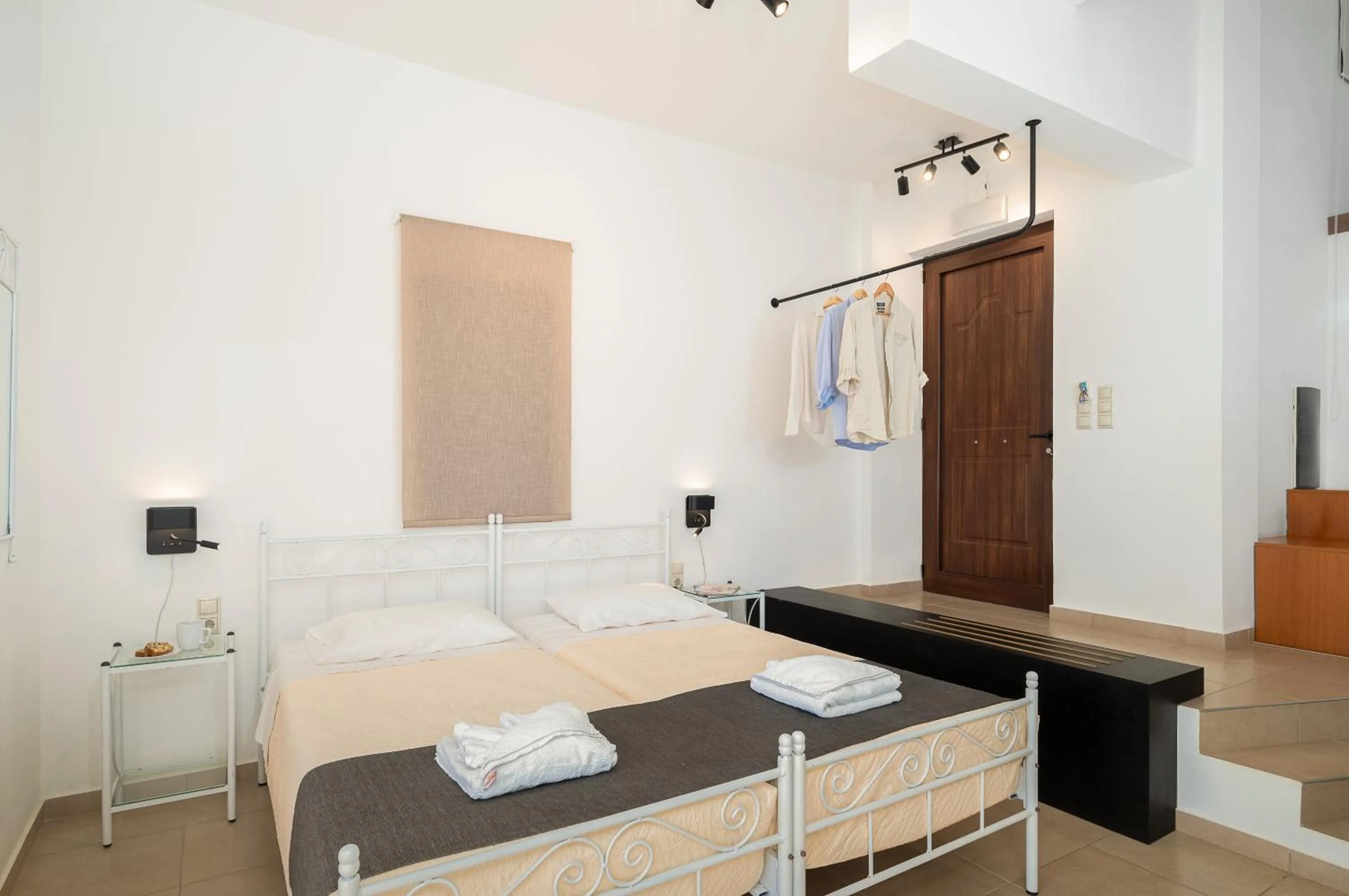 Bed in Lenikos Resort