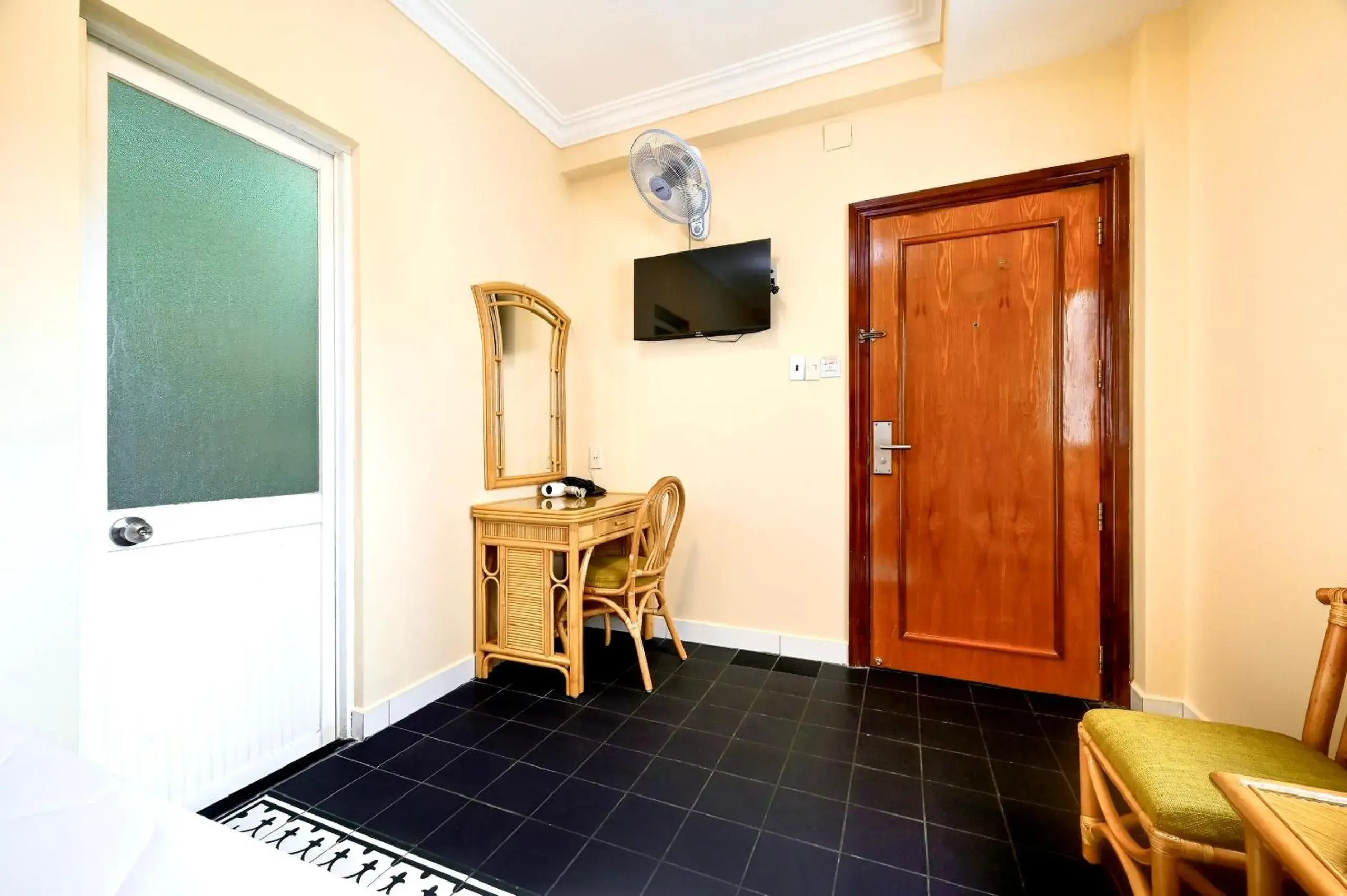 TV and multimedia in Spring House Saigon central park TV and multimedia in Spring House Saigon central park